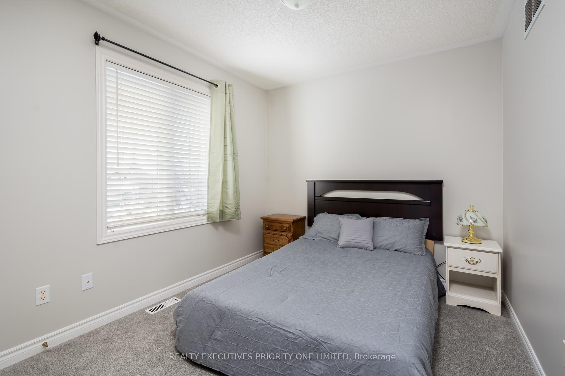 Photo 20 of 6 Bird Street, Barrie, Edgehill Drive — HOMEH