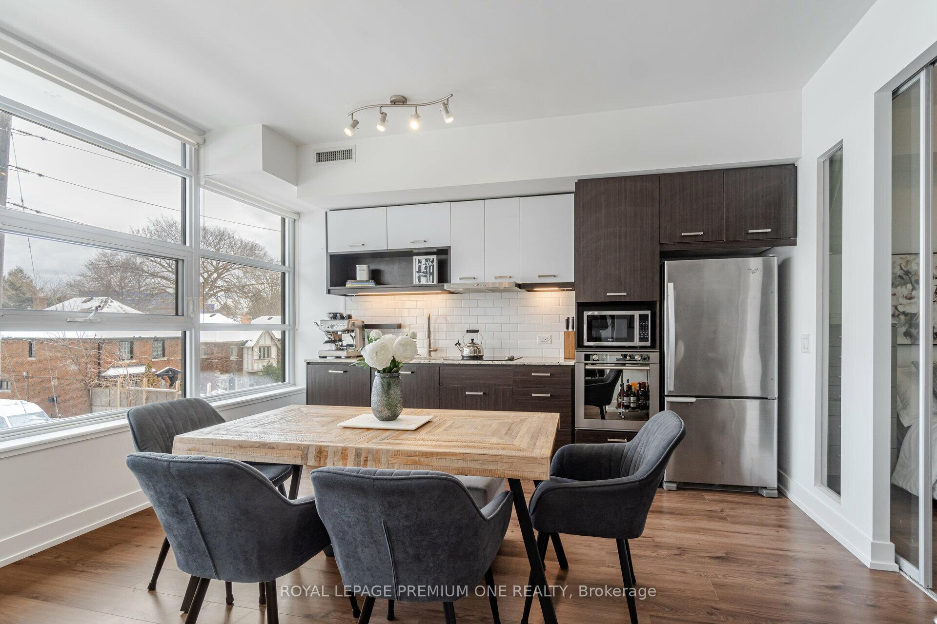 Photo 4 of Unit 209, 170 Chiltern Hill Road, Toronto, Humewood-Cedarvale — HOMEH