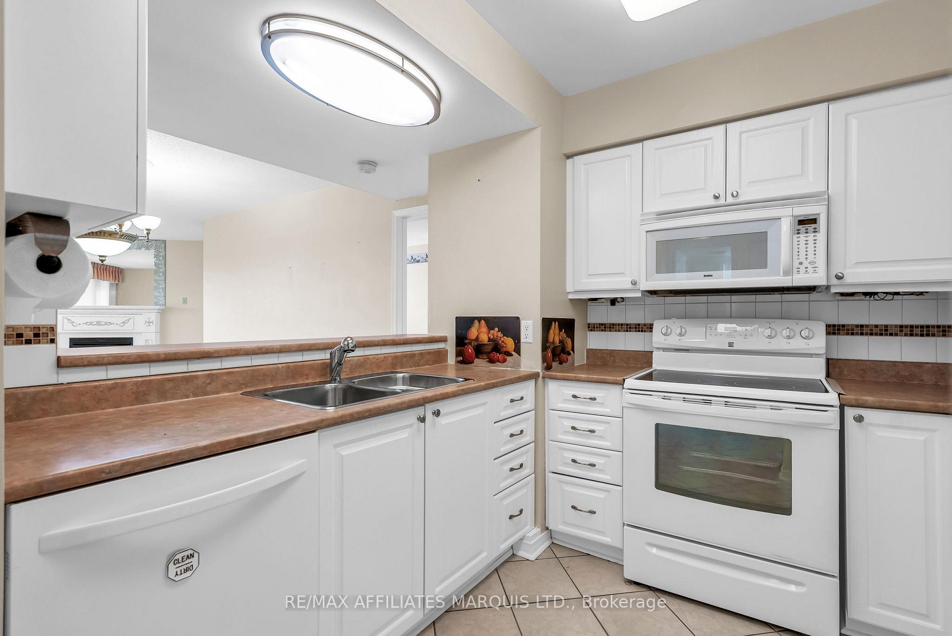 Photo 13 of Unit 108, 121 Water Street W, Cornwall — HOMEH