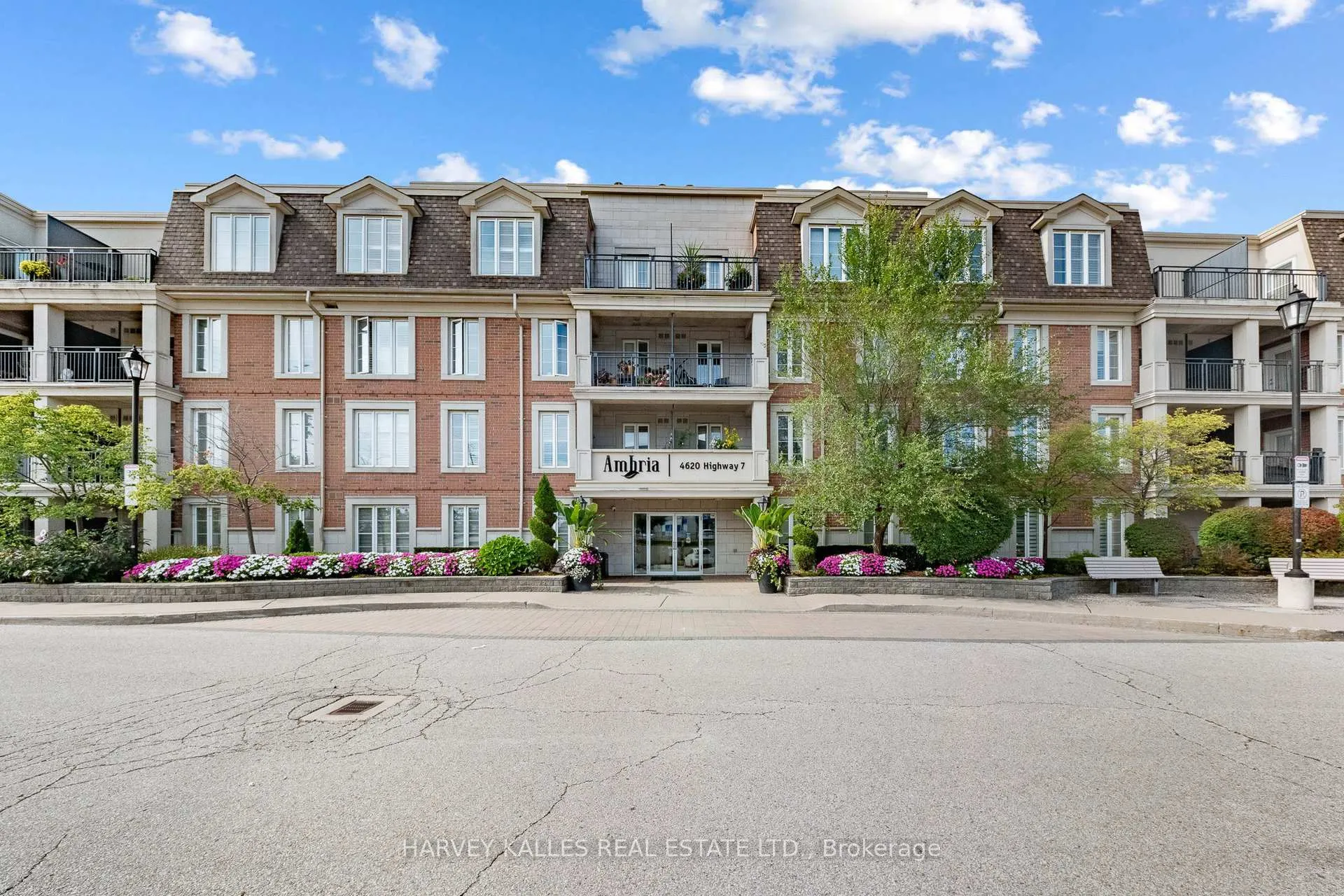 Photo 2 of Unit 405, 4620 Highway 7, Vaughan, East Woodbridge — HOMEH