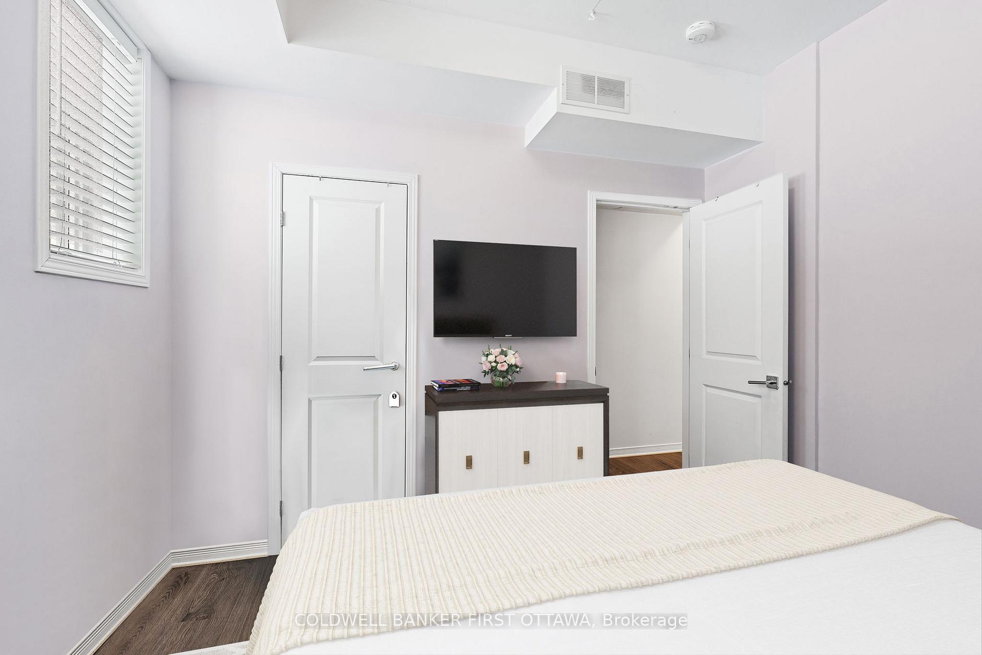 Photo 29 of Unit F, 365 Haliburton Heights, Ottawa, Kanata - Emerald Meadows/Trailwest — HOMEH