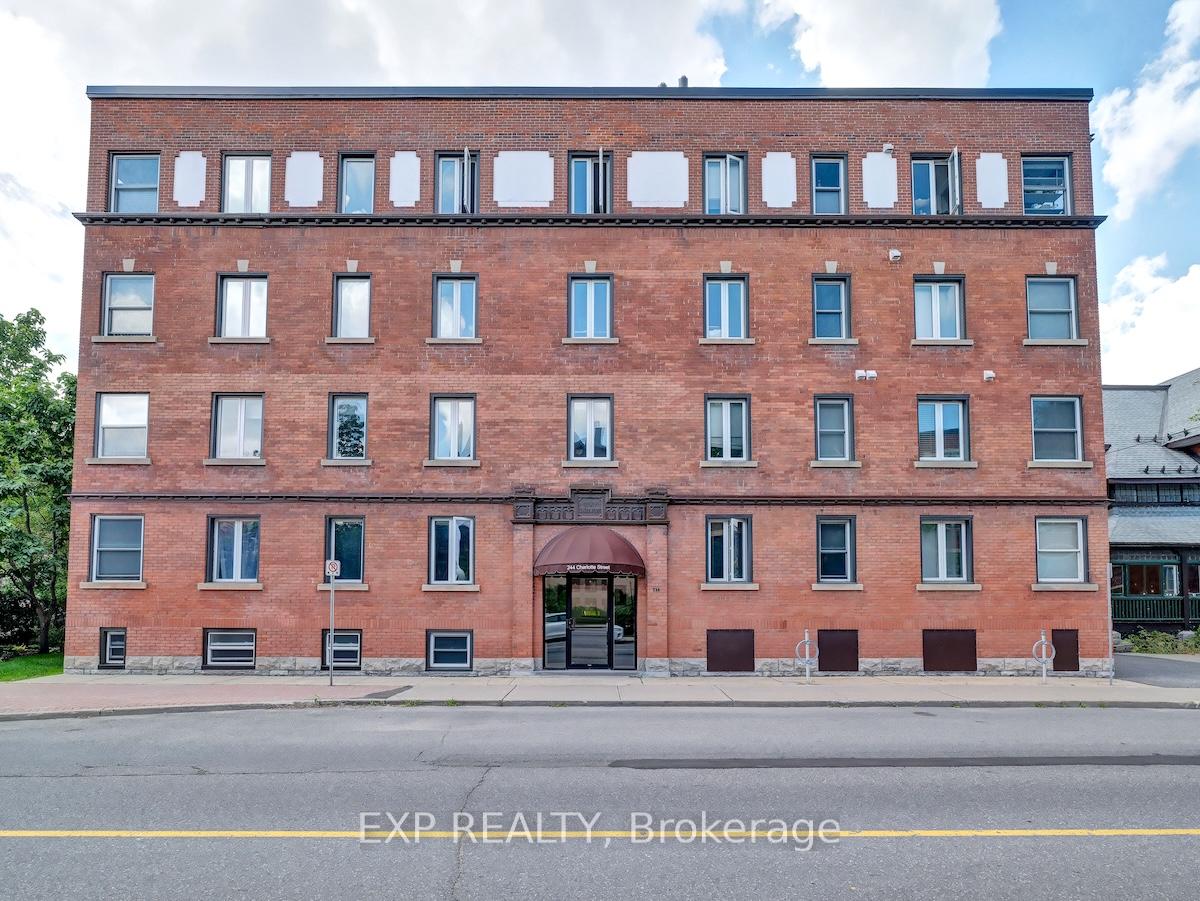Front of Unit 1, 244 Charlotte Street