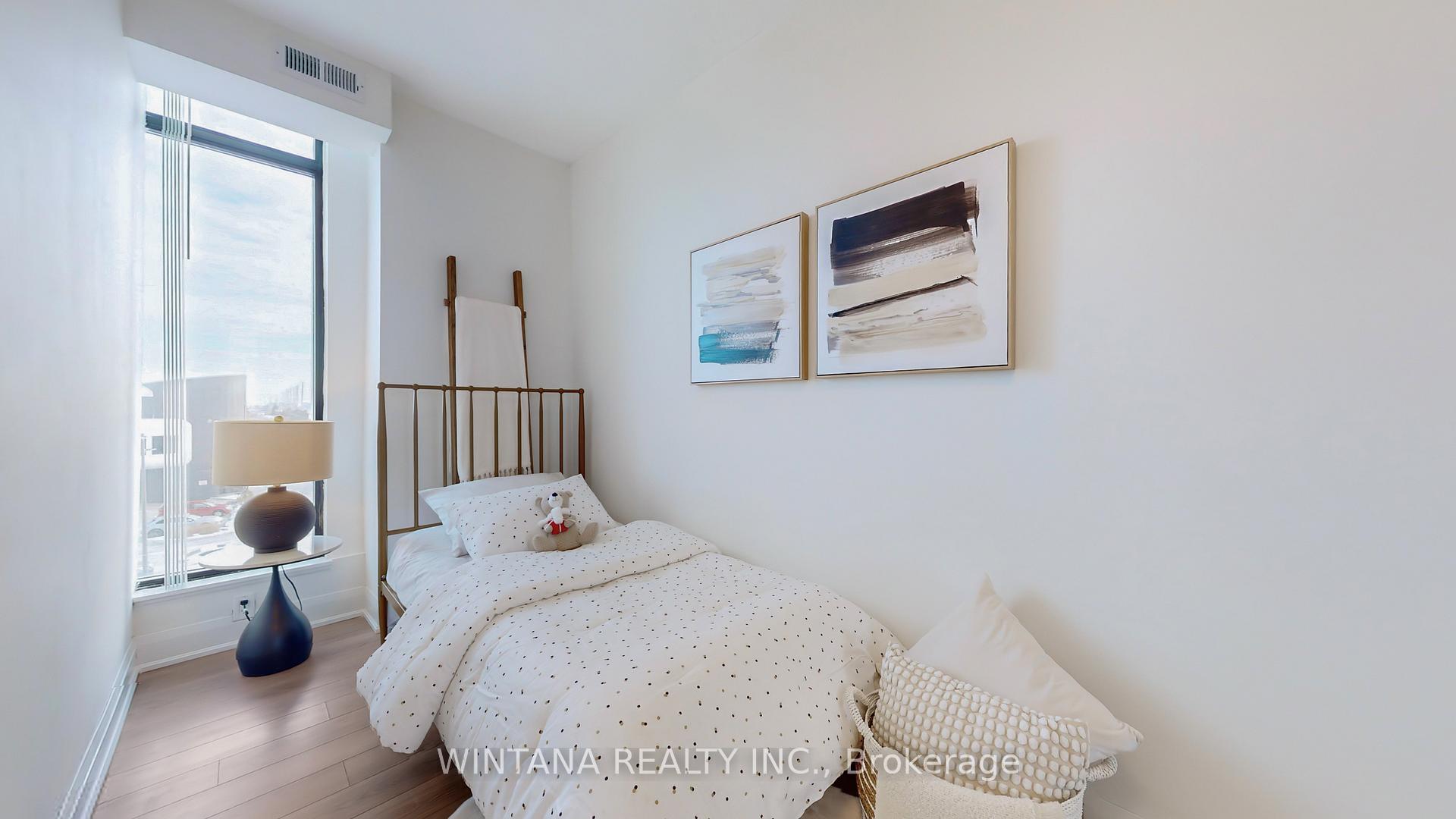 Photo 16 of Unit 305, 2900 Highway No. 7 Road W, Vaughan, Concord — HOMEH
