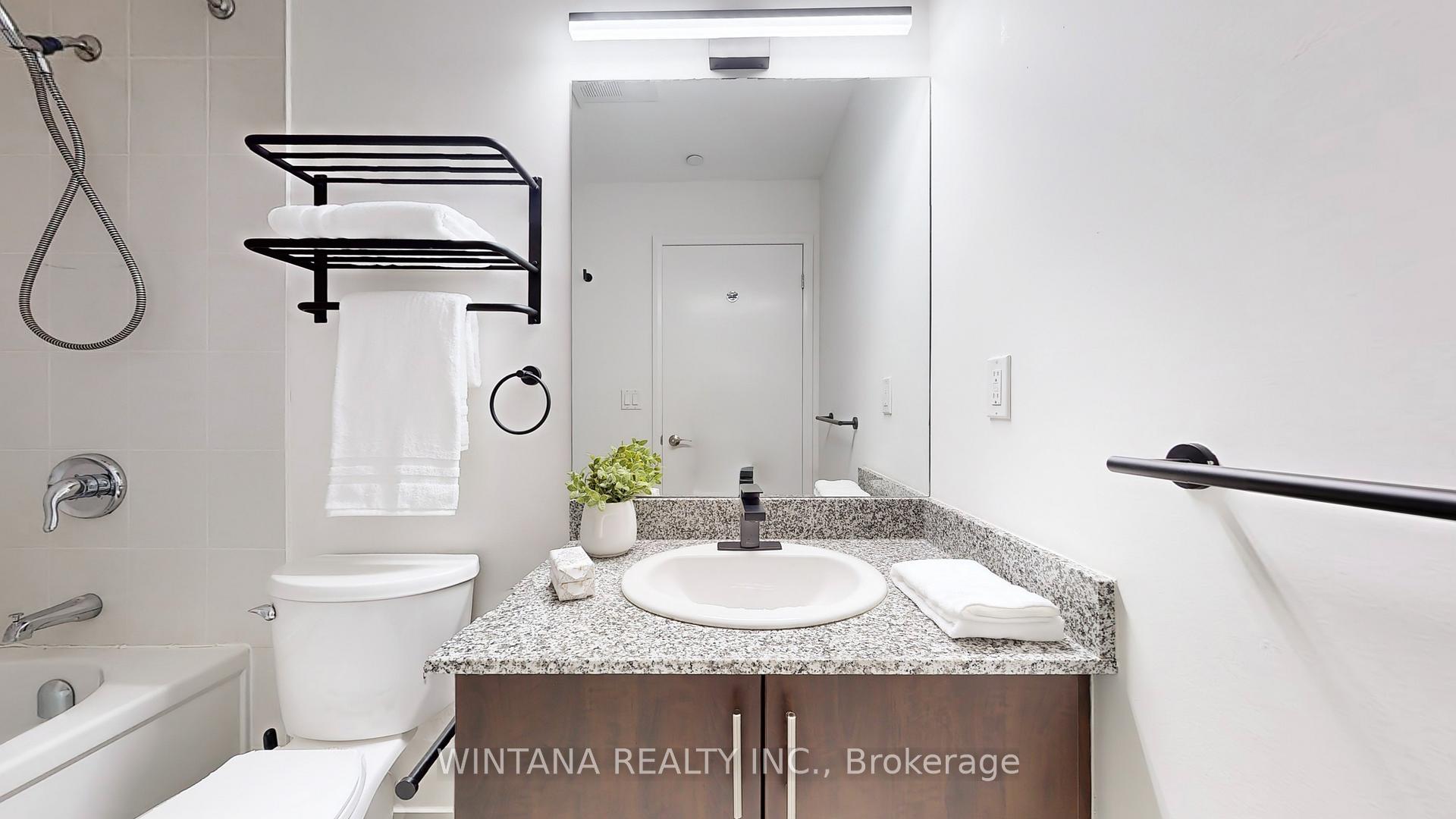 Photo 19 of Unit 305, 2900 Highway No. 7 Road W, Vaughan, Concord — HOMEH