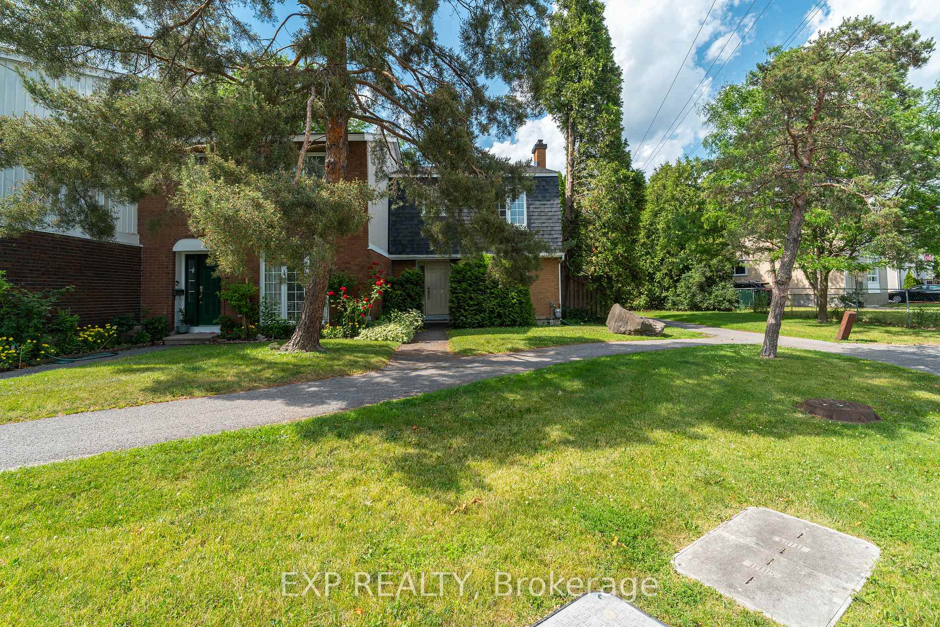 Photo 3 of Unit 65, 1029 Meadowlands Drive, Ottawa, Carleton Square — HOMEH