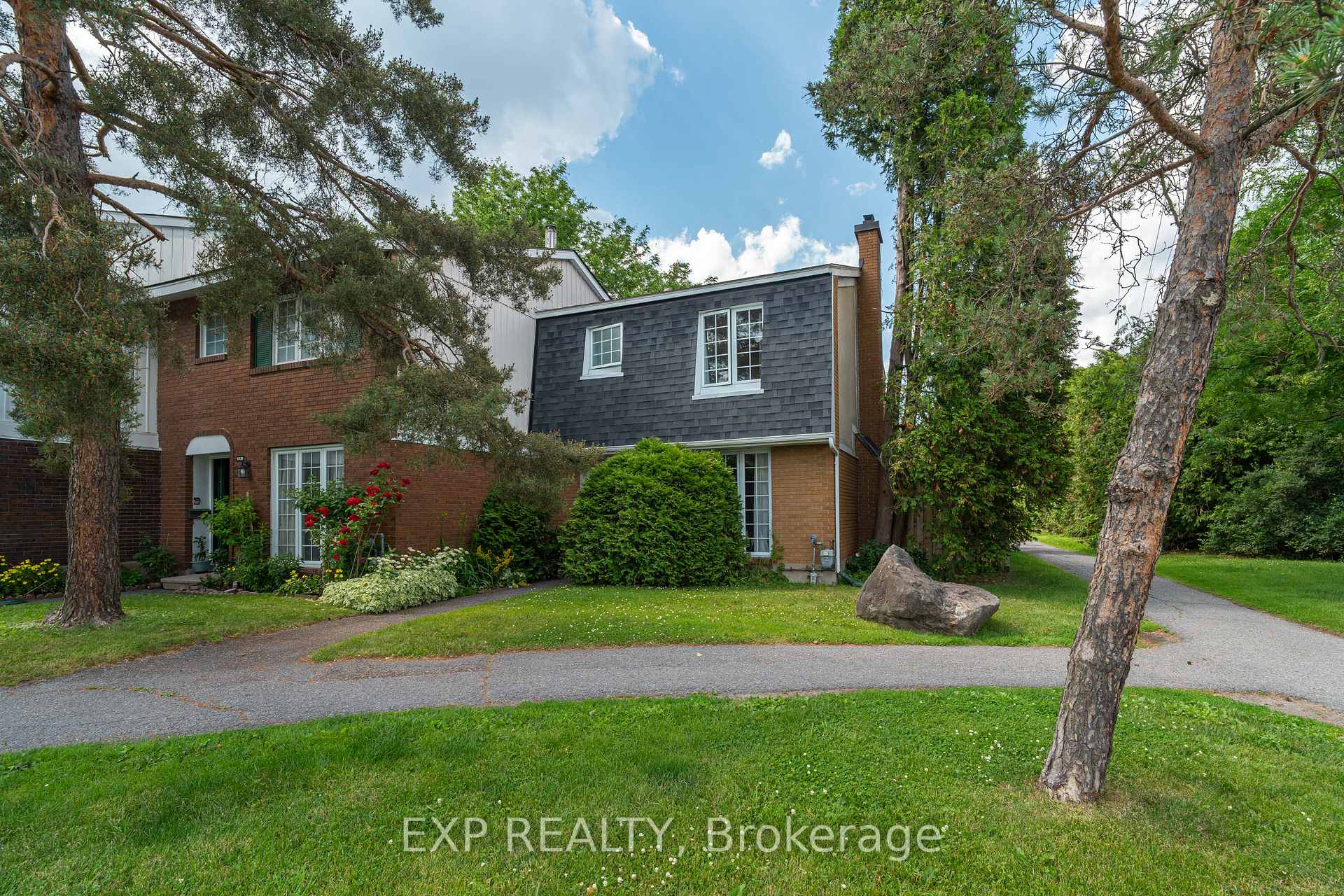 Photo 5 of Unit 65, 1029 Meadowlands Drive, Ottawa, Carleton Square — HOMEH
