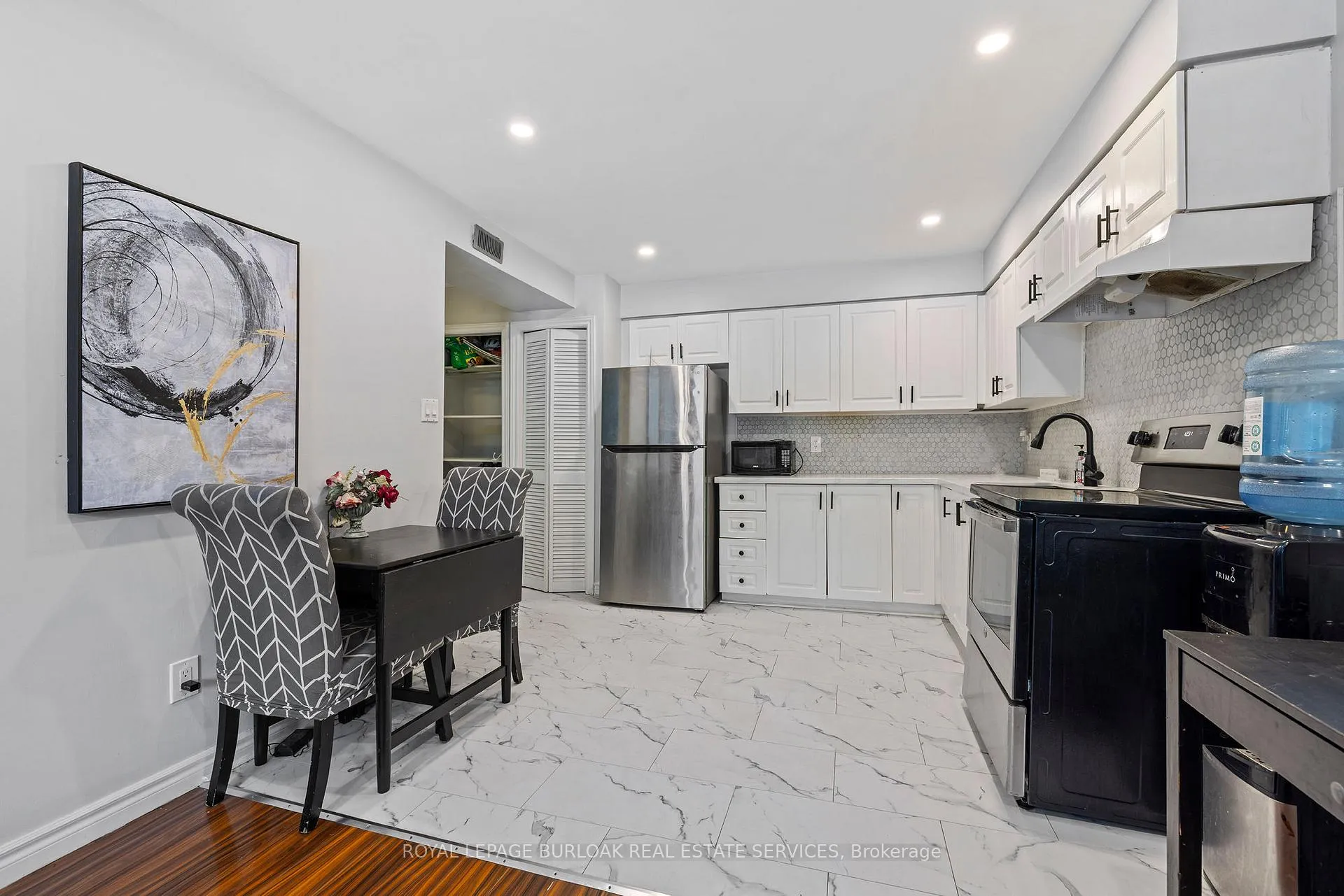 Front of Unit 104, 28 Victoria Avenue N