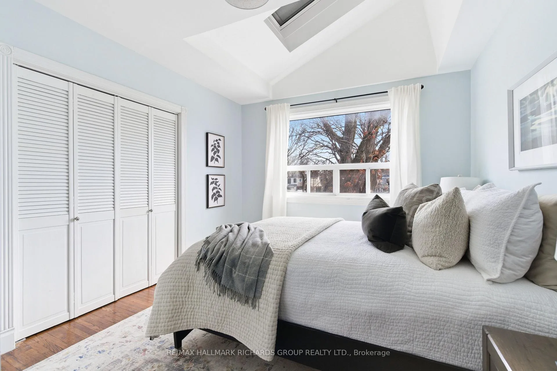 Photo 12 of 32 Costain Avenue, Toronto, East End-Danforth — HOMEH