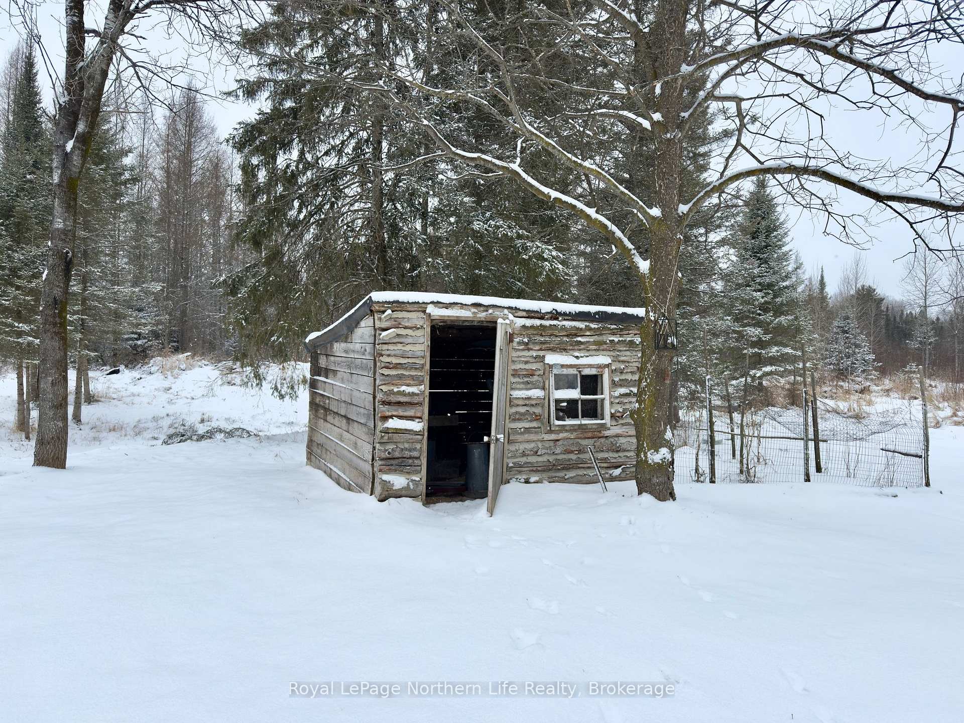 Photo 25 of 3486 Memorial Park Drive, Chisholm — HOMEH