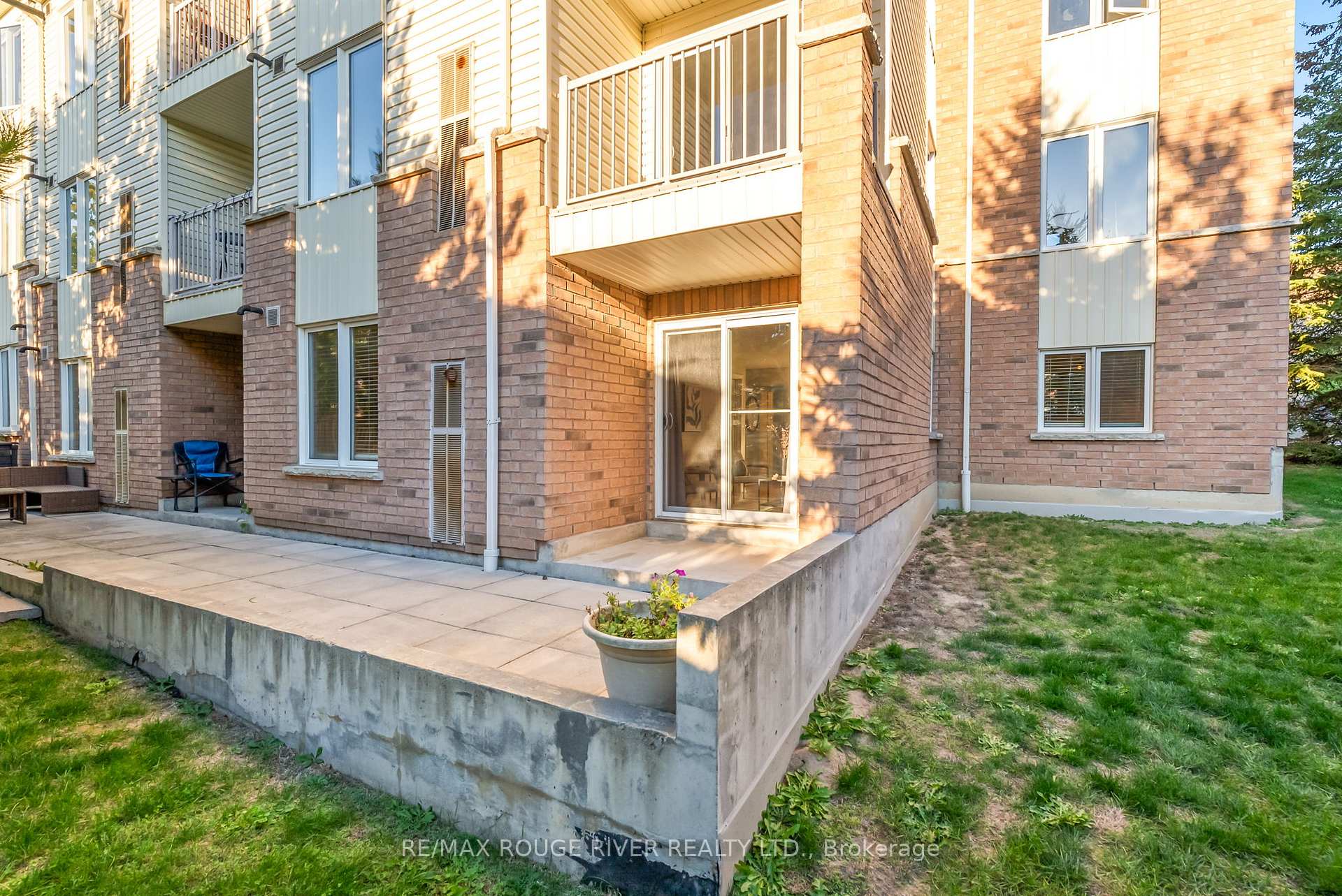 Photo 34 of Unit 1, 12 Petra Way, Whitby, Pringle Creek — HOMEH