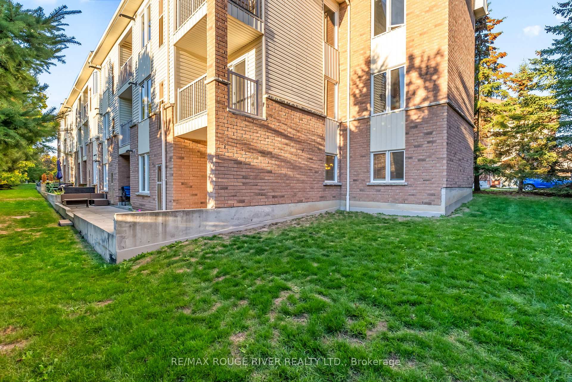 Photo 36 of Unit 1, 12 Petra Way, Whitby, Pringle Creek — HOMEH