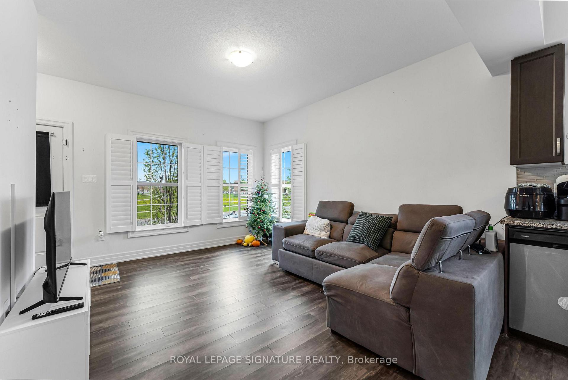 Photo 8 of Unit 1, 275 Max Becker Drive, Kitchener, Larentian West — HOMEH