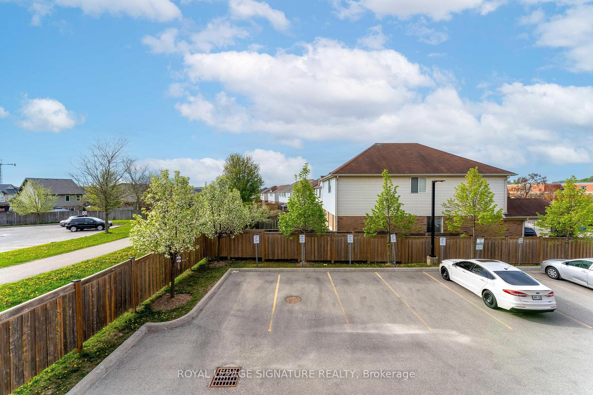 Photo 26 of Unit 1, 275 Max Becker Drive, Kitchener, Larentian West — HOMEH