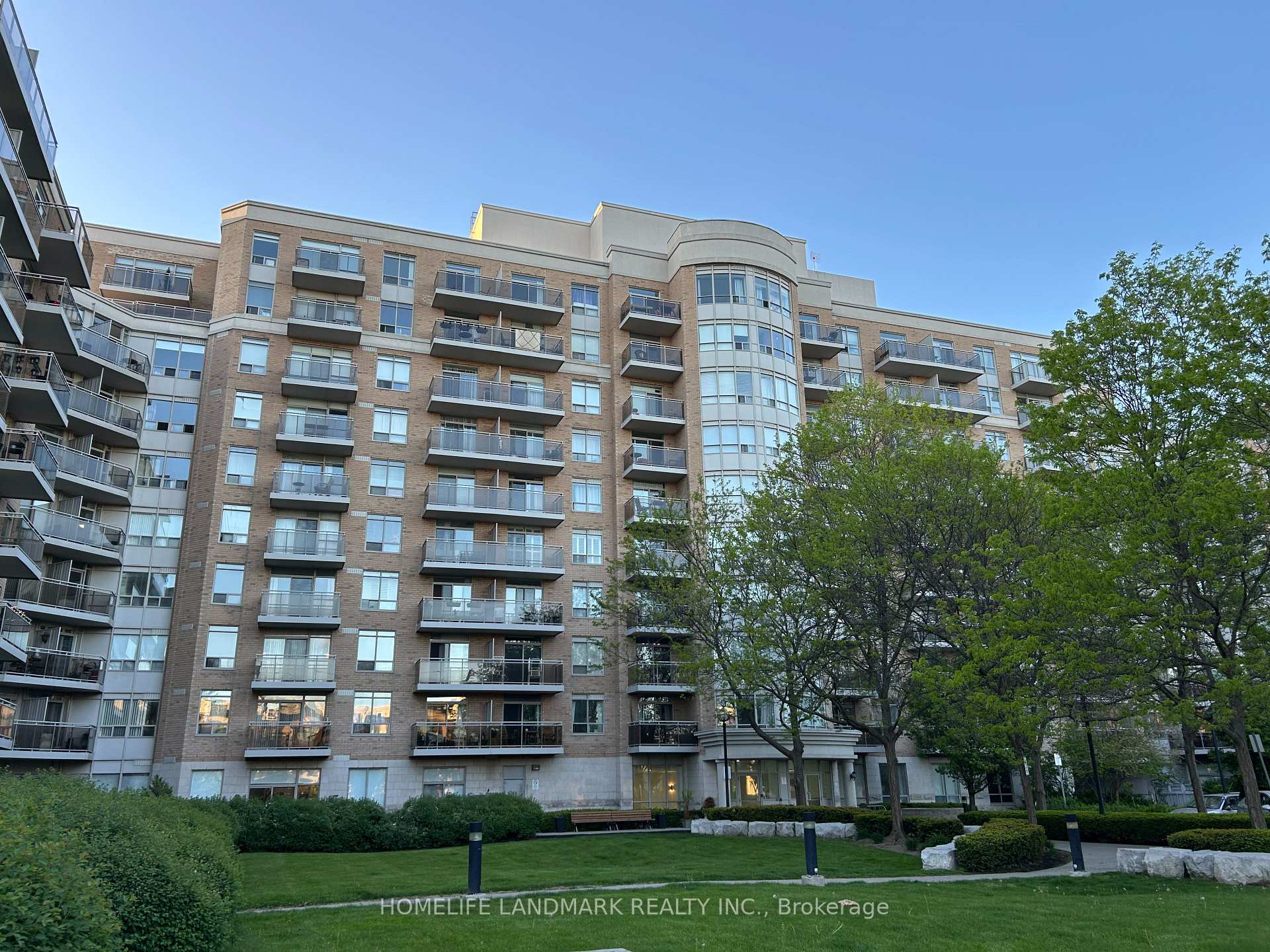 Photo 2 of Unit 314, 650 Lawrence Avenue W, Toronto, Englemount-Lawrence — HOMEH