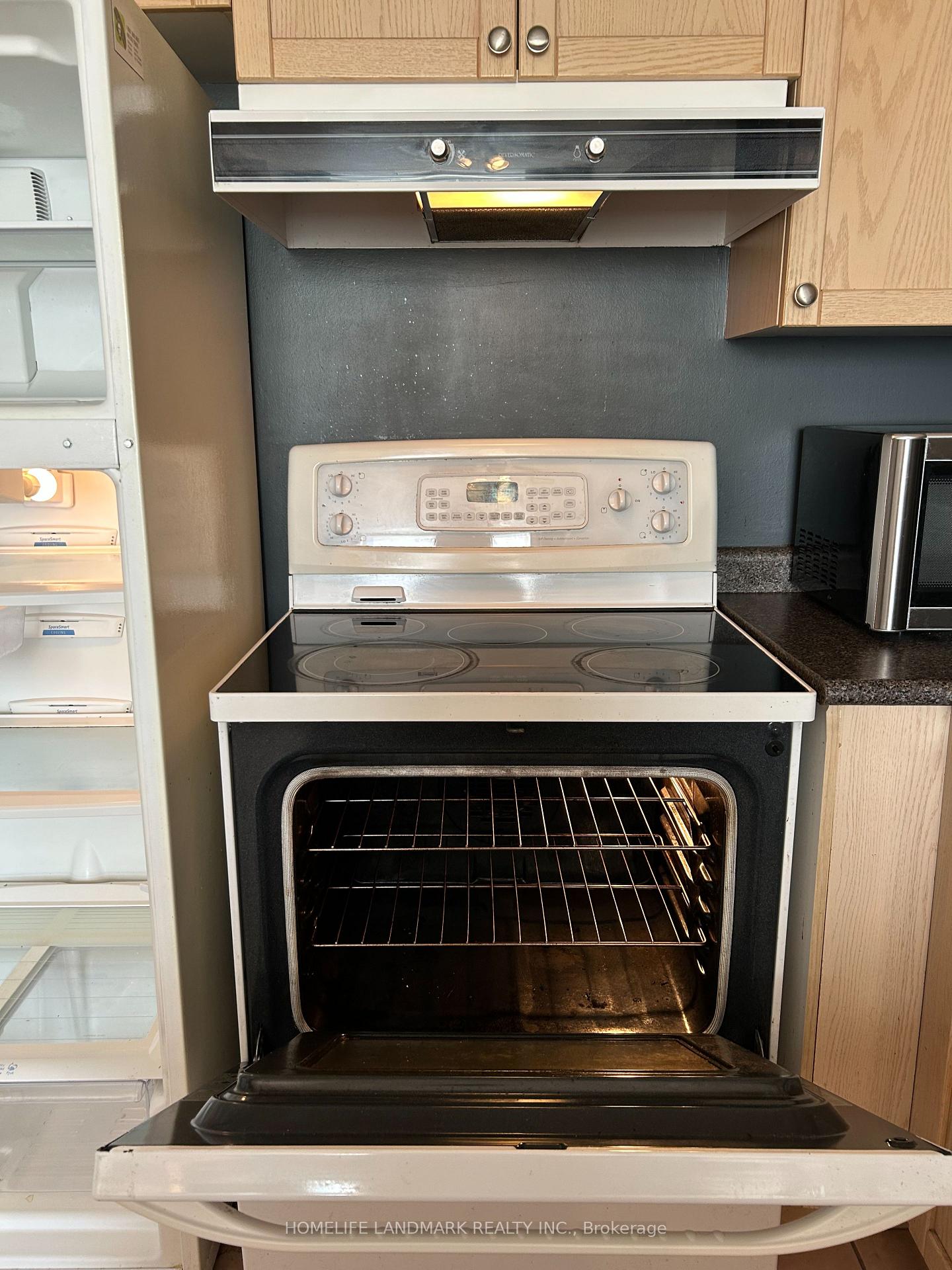 Photo 22 of Unit 314, 650 Lawrence Avenue W, Toronto, Englemount-Lawrence — HOMEH