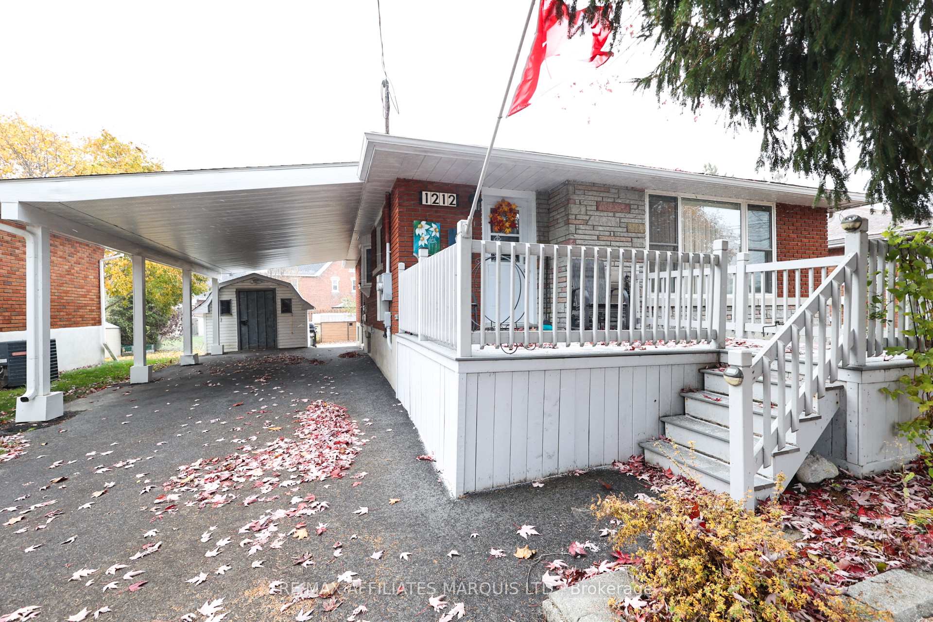 Photo 1 of 1212 Osborne Avenue, Cornwall — HOMEH