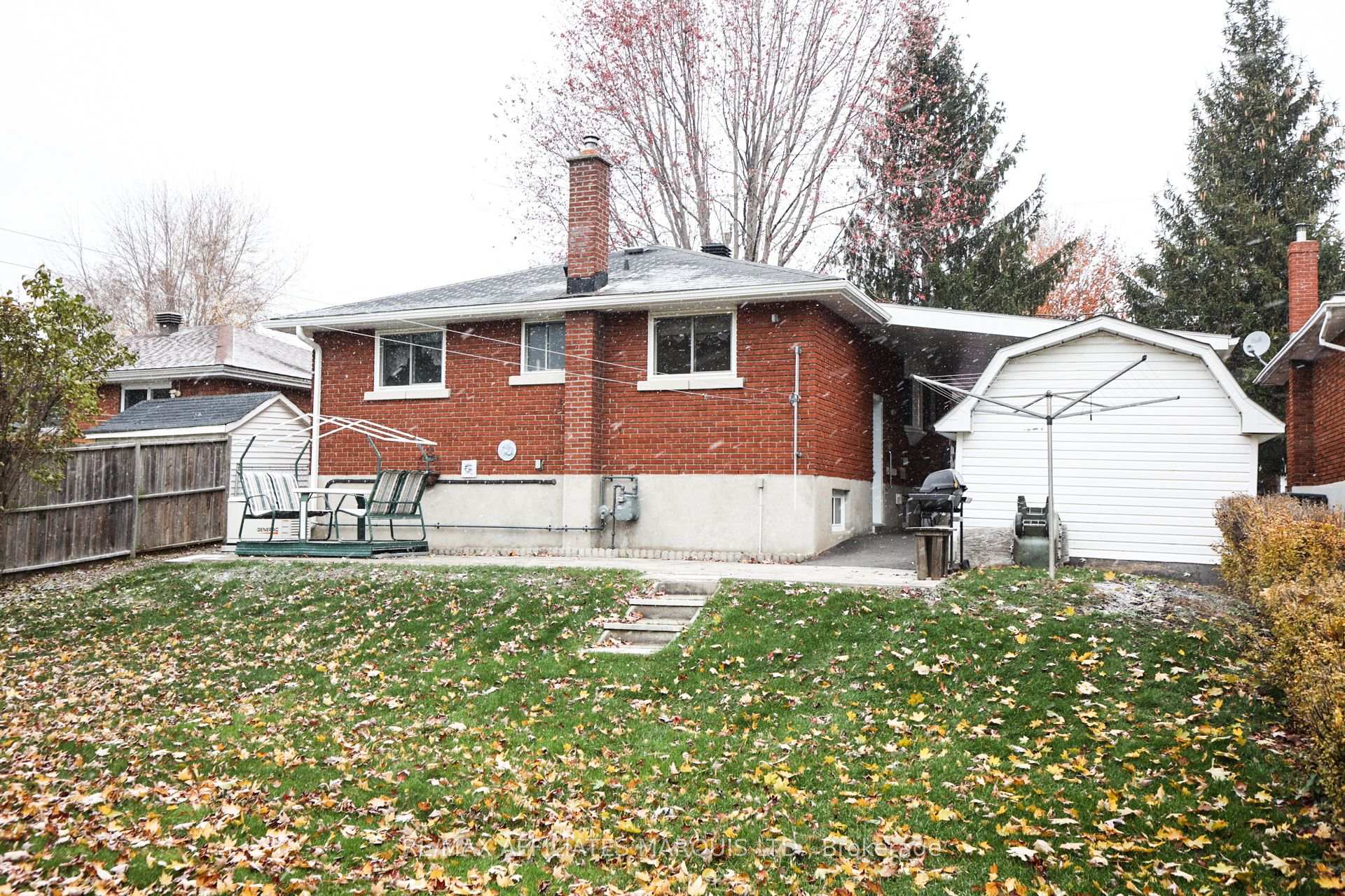 Photo 7 of 1212 Osborne Avenue, Cornwall — HOMEH