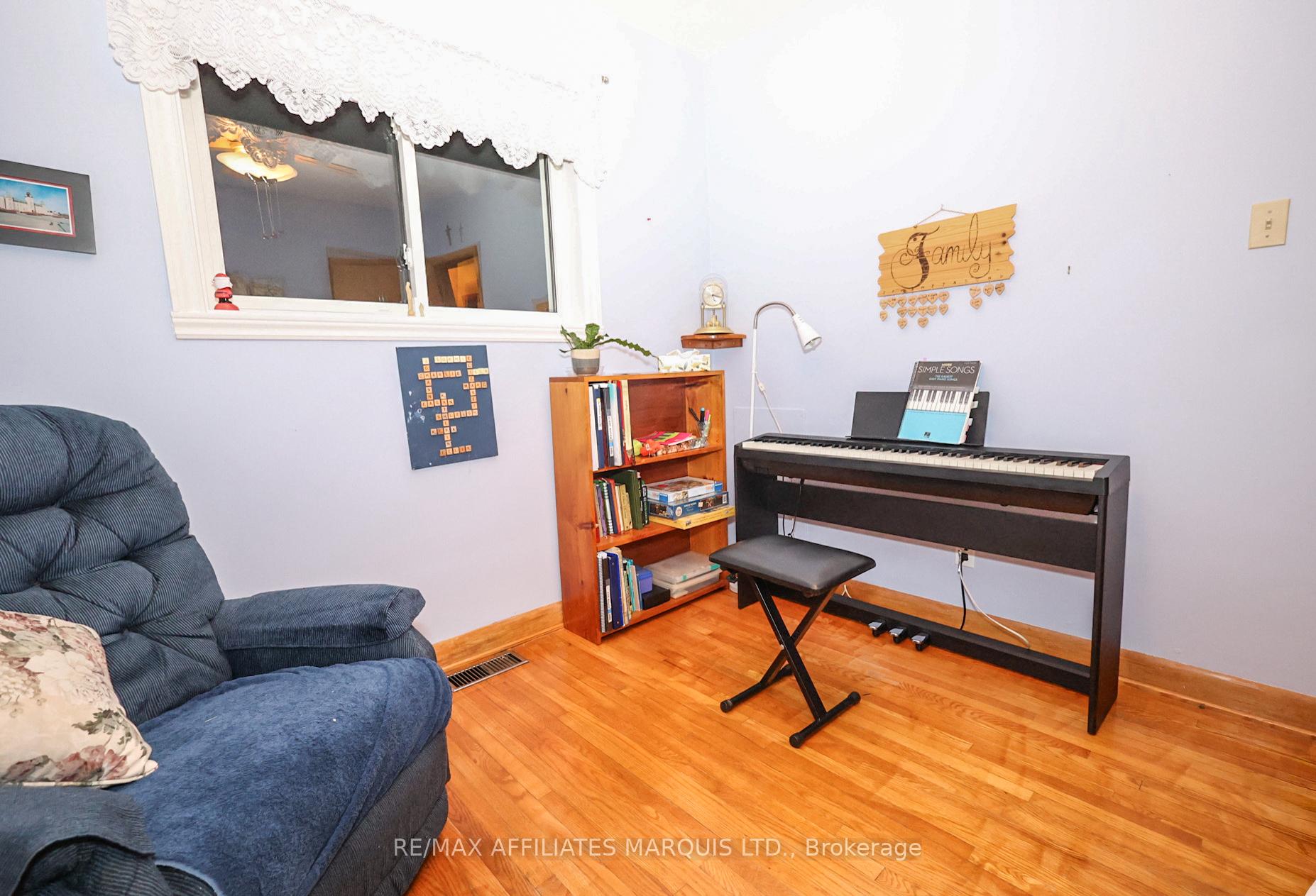 Photo 24 of 1212 Osborne Avenue, Cornwall — HOMEH