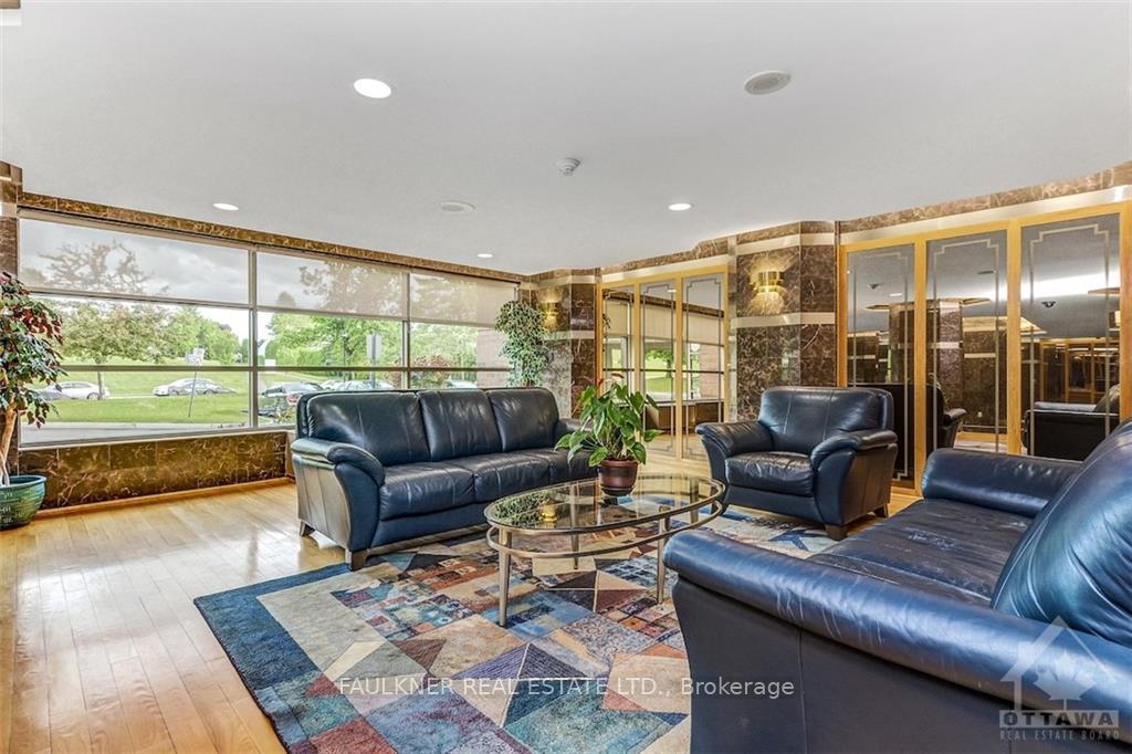 Photo 3 of Unit 1608, 2760 Carousel Crescent, Ottawa, Emerald Woods/Sawmill Creek — HOMEH