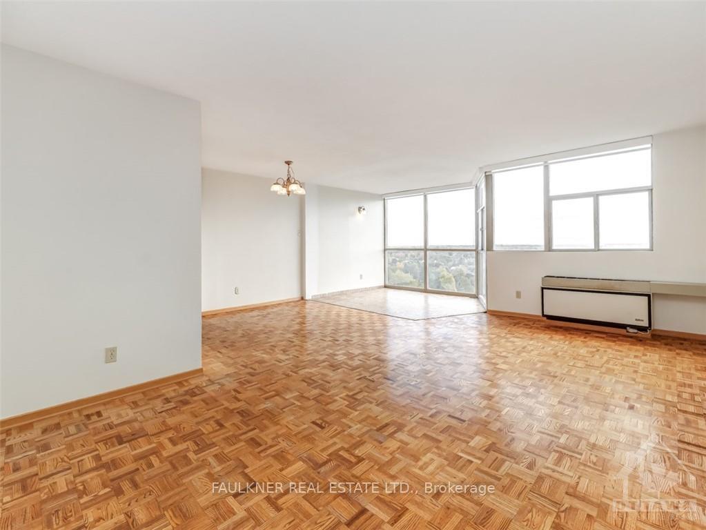 Photo 4 of Unit 1608, 2760 Carousel Crescent, Ottawa, Emerald Woods/Sawmill Creek — HOMEH