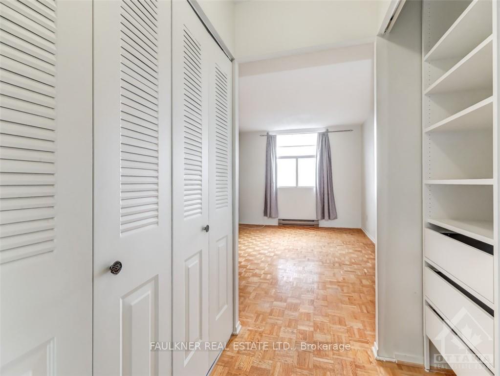 Photo 11 of Unit 1608, 2760 Carousel Crescent, Ottawa, Emerald Woods/Sawmill Creek — HOMEH