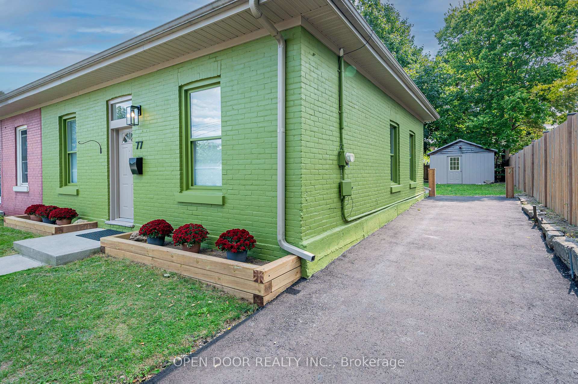 Photo 4 of 77 Marlborough Street, Brant, Brantford Twp — HOMEH