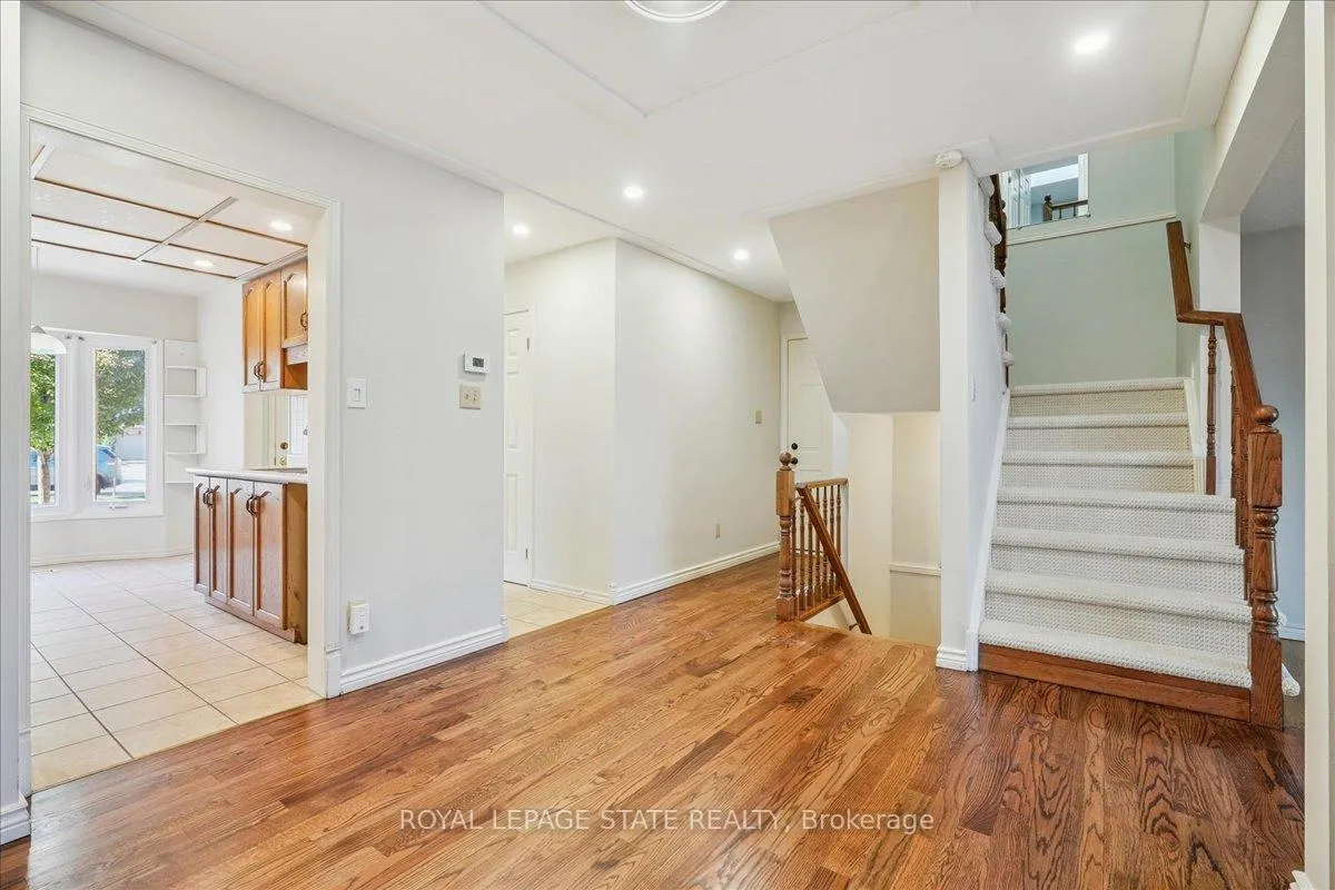 Photo 11 of Unit 33, 503 Highway 8, Hamilton, Stoney Creek — HOMEH
