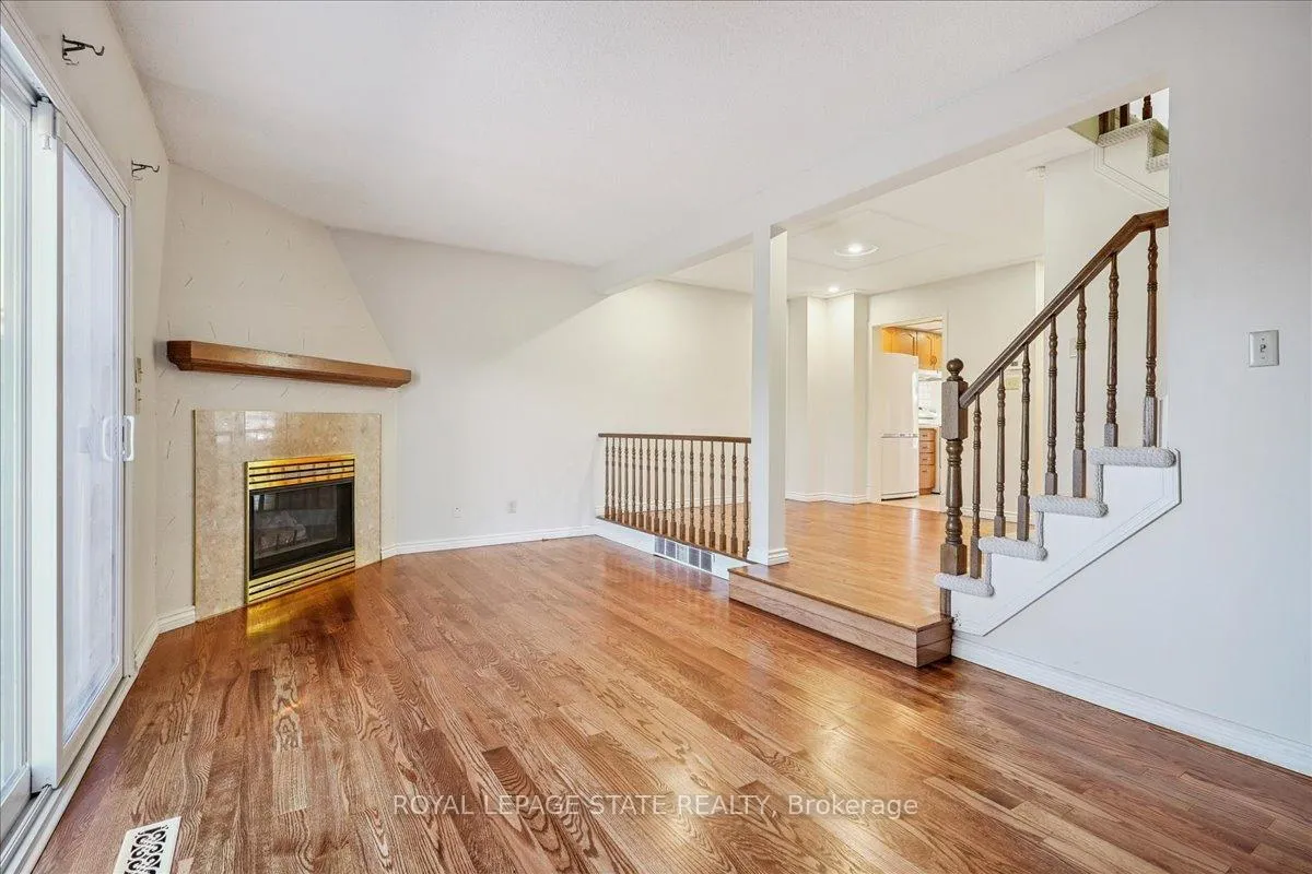 Photo 15 of Unit 33, 503 Highway 8, Hamilton, Stoney Creek — HOMEH