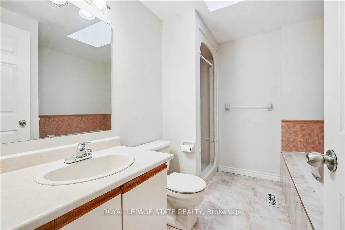 Photo 29 of Unit 33, 503 Highway 8, Hamilton, Stoney Creek — HOMEH