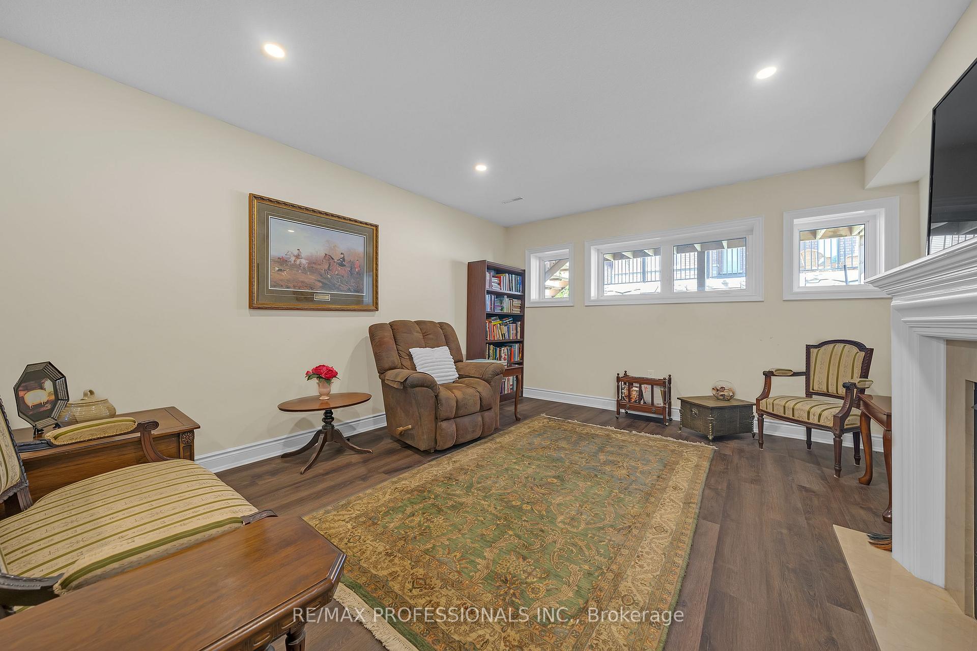 Photo 27 of 17 Assunta Garden, New Tecumseth, Rural New Tecumseth — HOMEH
