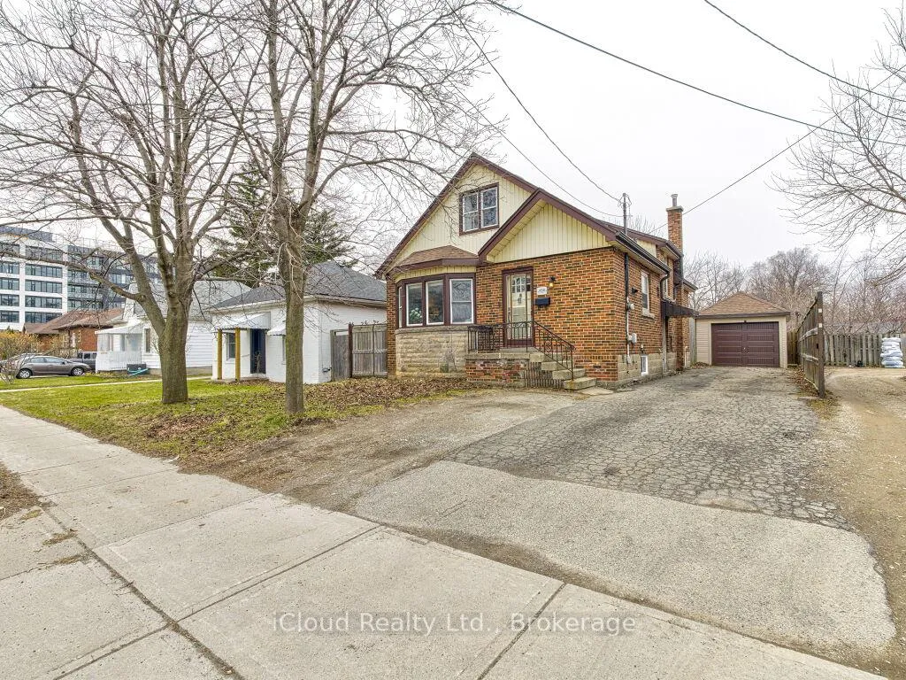 Photo 5 of 458 Upper Wellington Street, Hamilton, Centremount — HOMEH