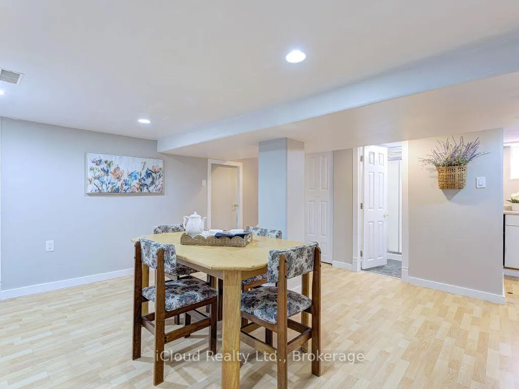Photo 37 of 458 Upper Wellington Street, Hamilton, Centremount — HOMEH