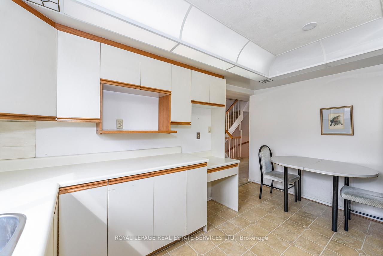 Photo 11 of Unit 43, 57 Maple Branch Path, Etobicoke, Kingsview Village-The Westway — HOMEH