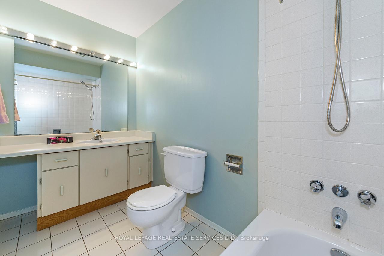 Photo 15 of Unit 43, 57 Maple Branch Path, Etobicoke, Kingsview Village-The Westway — HOMEH