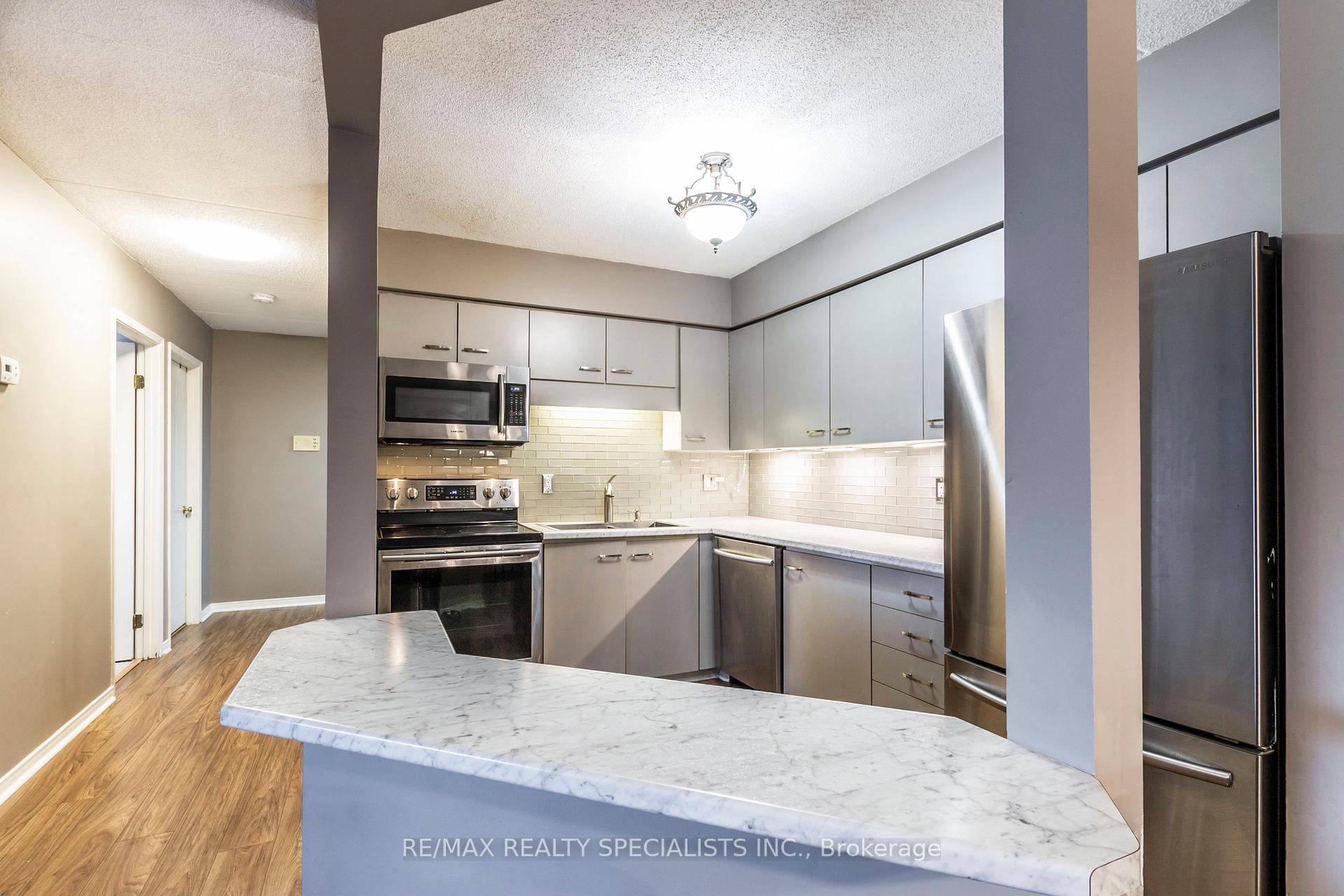 Photo 7 of Unit 52, 3085 Kingsway Drive, Kitchener, Vanier - Kitchener — HOMEH