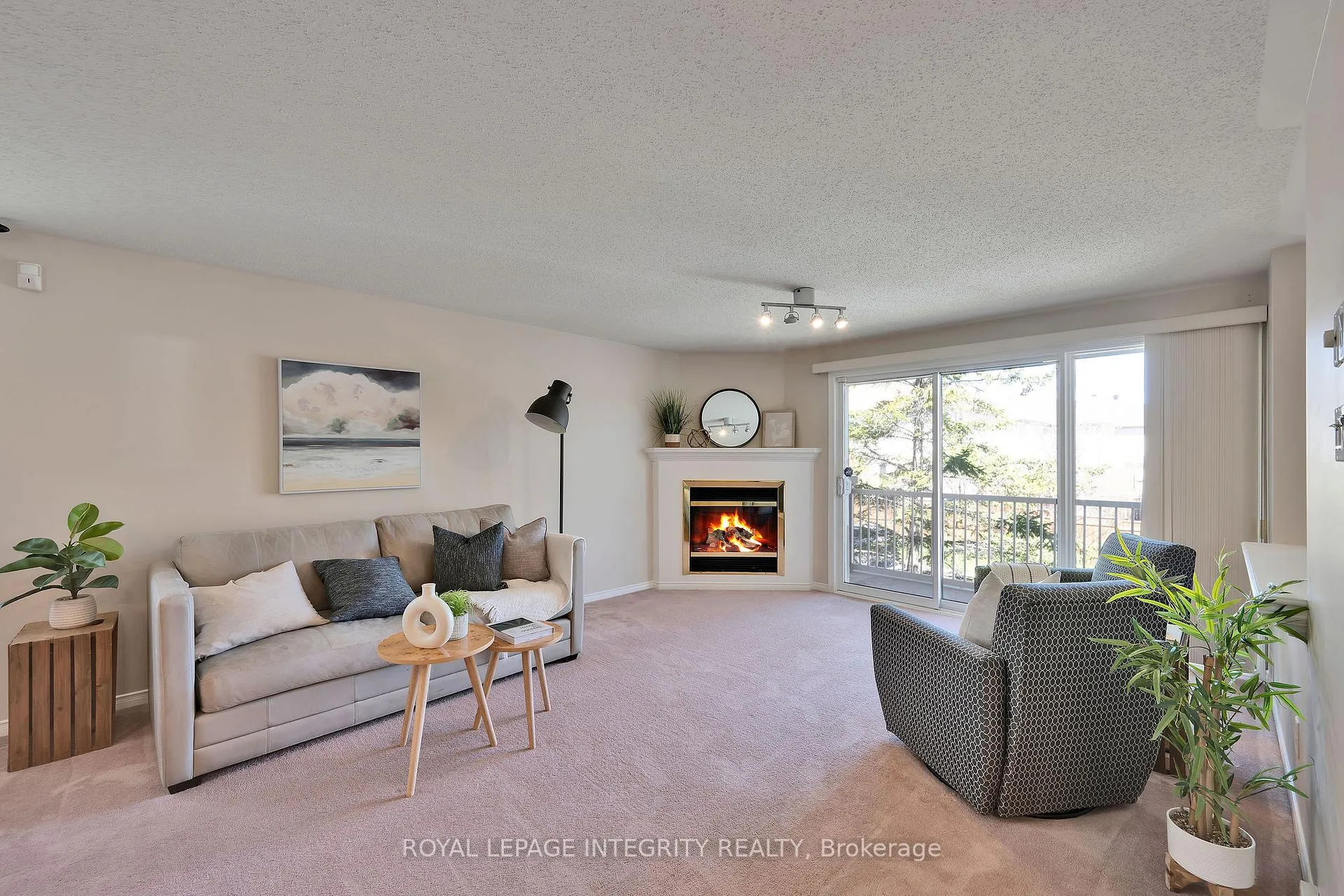 Photo 8 of Unit B, 10 Daybreak Street, Ottawa, Barrhaven East — HOMEH