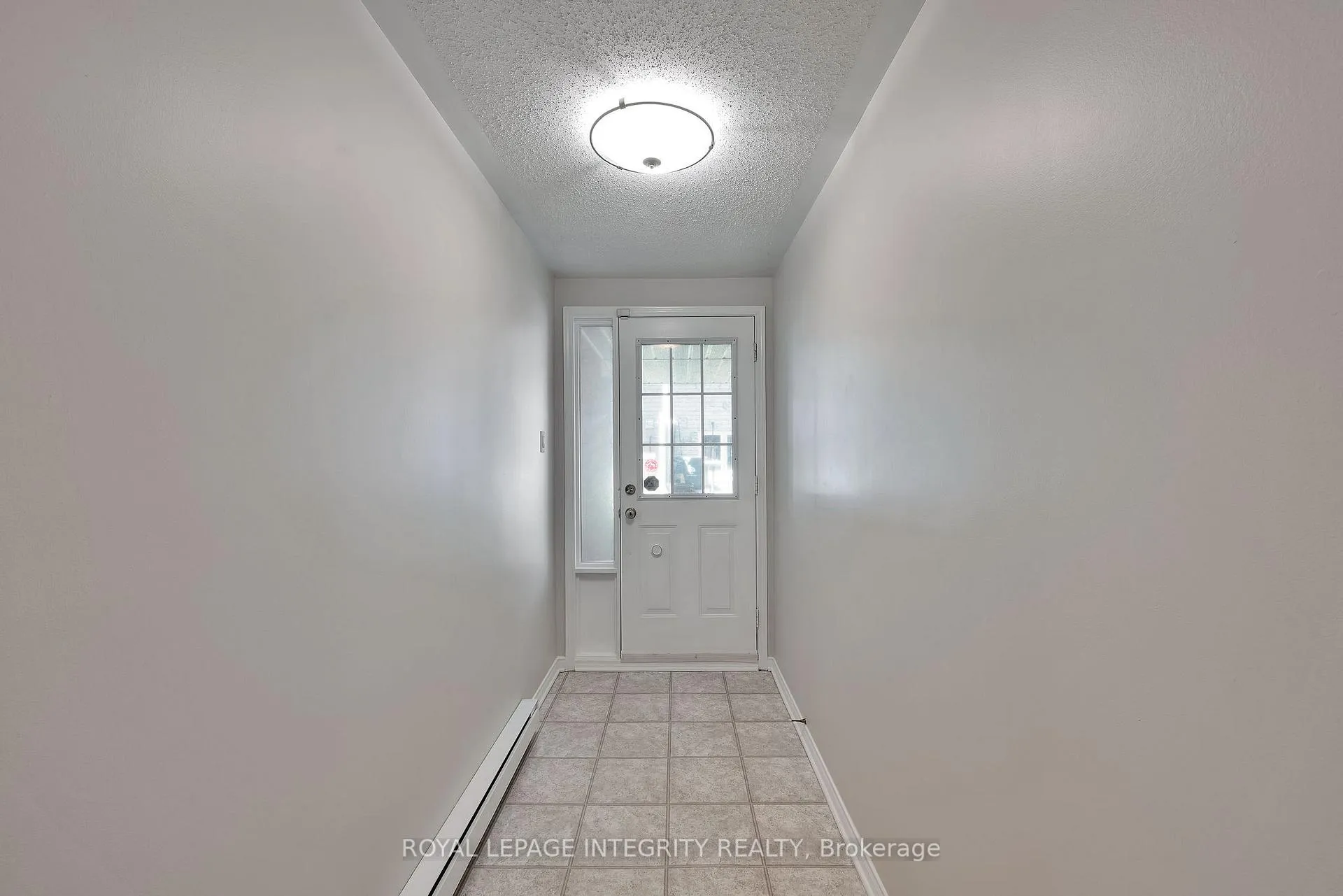Photo 31 of Unit B, 10 Daybreak Street, Ottawa, Barrhaven East — HOMEH