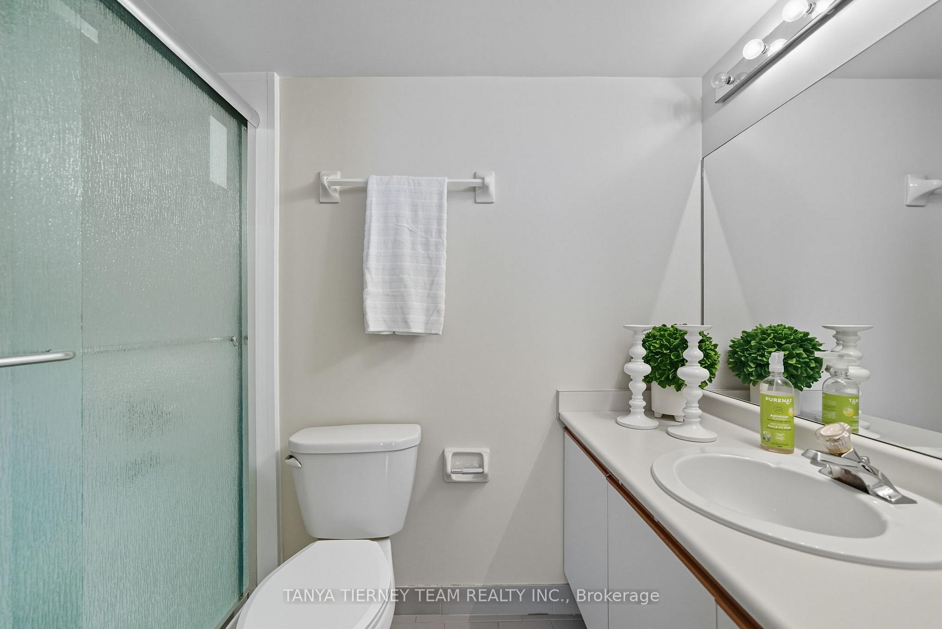 Photo 61 of Unit 805, 360 Watson Street, Whitby, Port Whitby — HOMEH