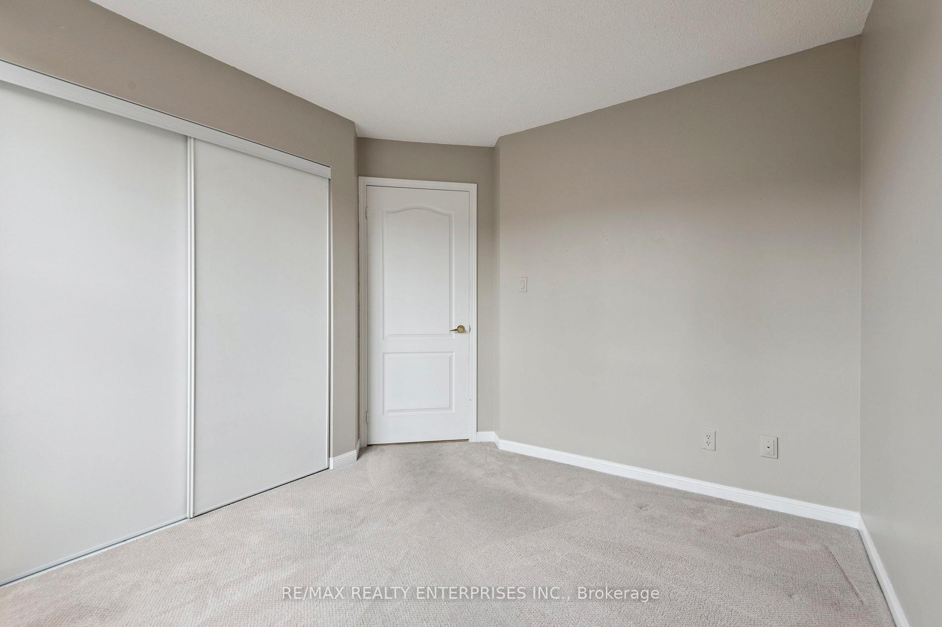 Photo 26 of Unit 404, 3130 Yonge Street, Toronto, Lawrence Park North — HOMEH