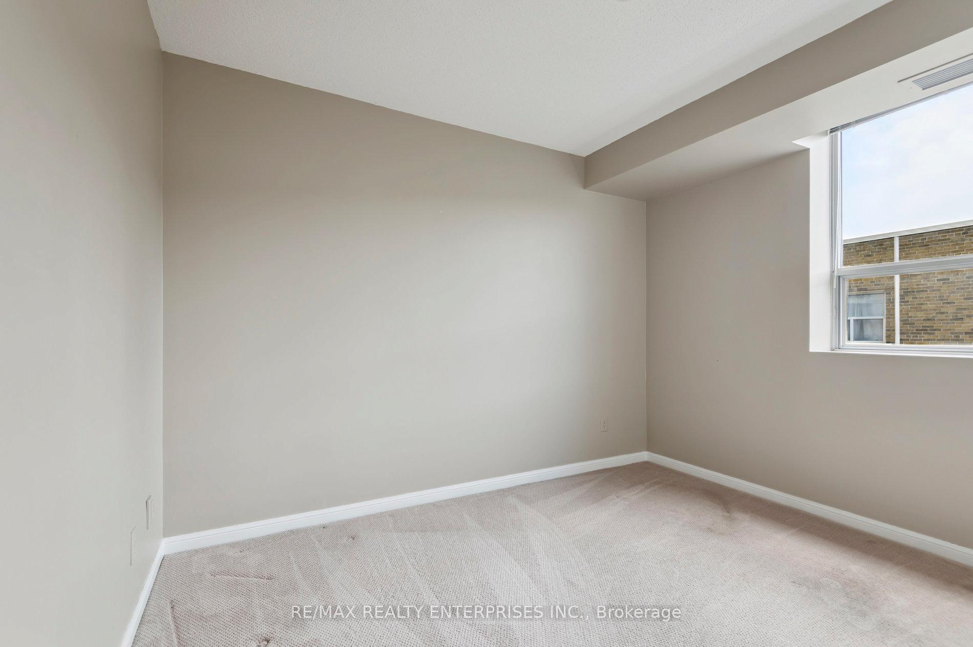 Photo 27 of Unit 404, 3130 Yonge Street, Toronto, Lawrence Park North — HOMEH