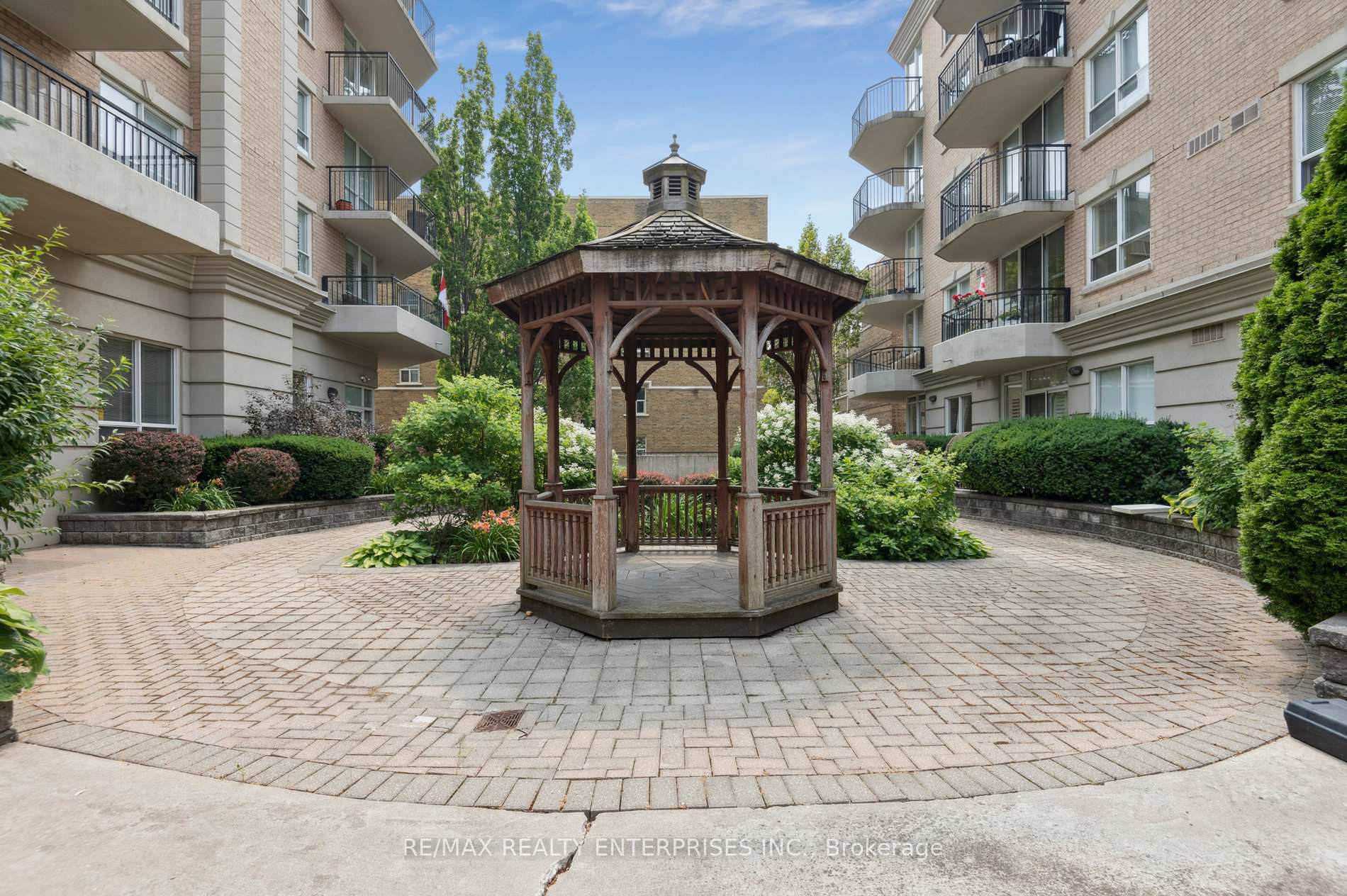 Photo 31 of Unit 404, 3130 Yonge Street, Toronto, Lawrence Park North — HOMEH