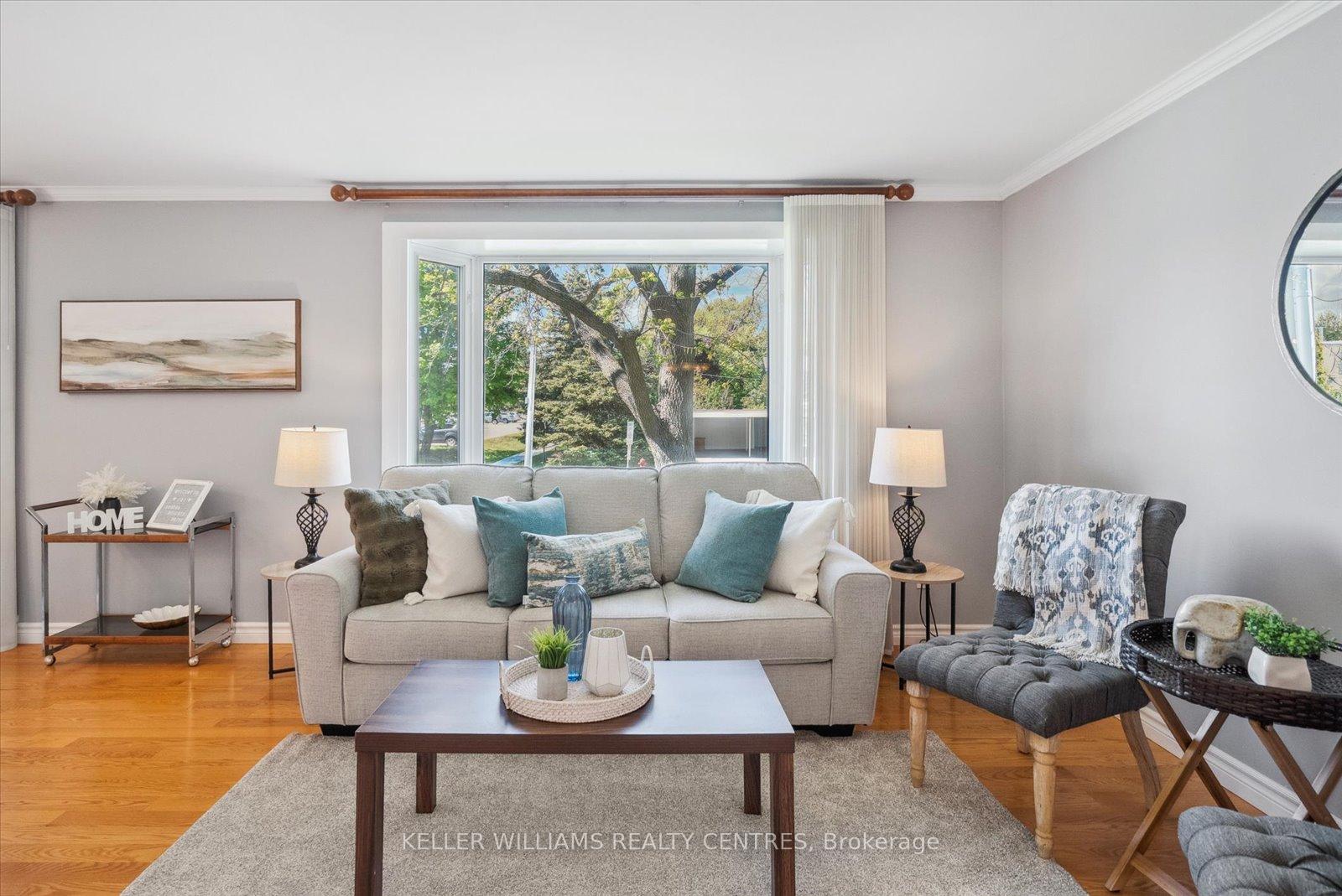 Photo 1 of 107 Aurora Heights Drive, Aurora, Aurora Heights — HOMEH