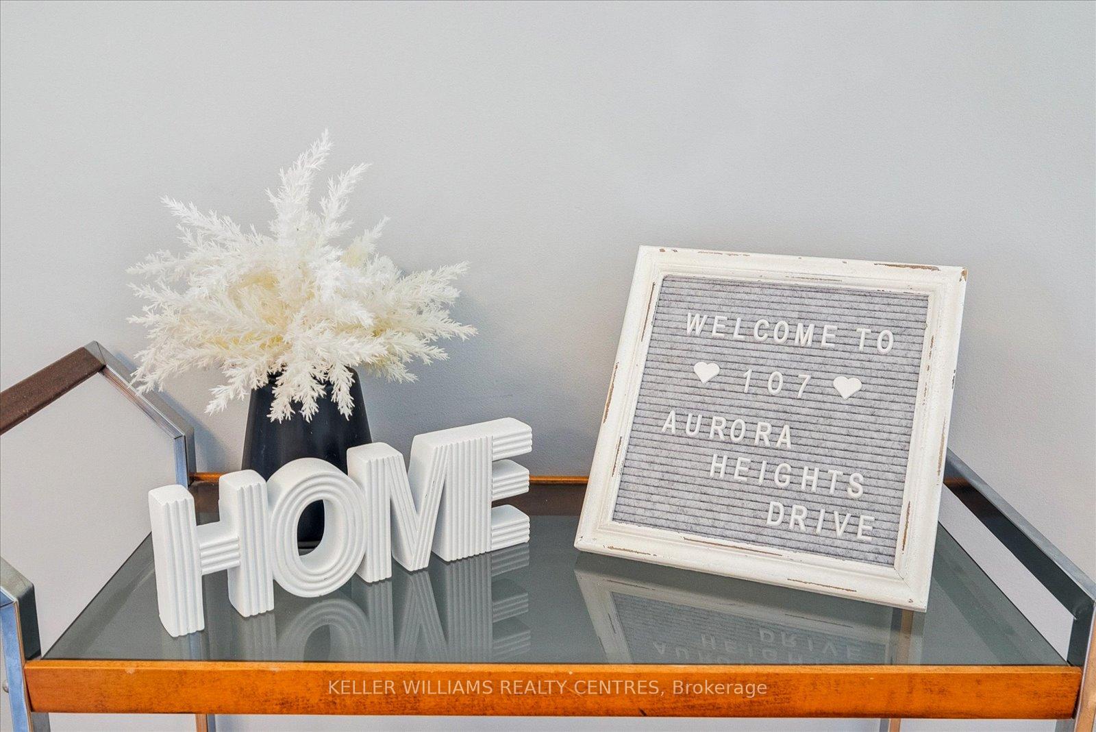 Photo 7 of 107 Aurora Heights Drive, Aurora, Aurora Heights — HOMEH