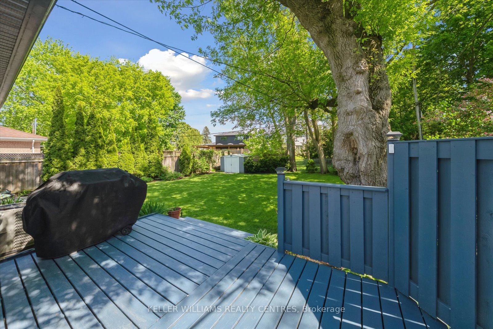 Photo 17 of 107 Aurora Heights Drive, Aurora, Aurora Heights — HOMEH