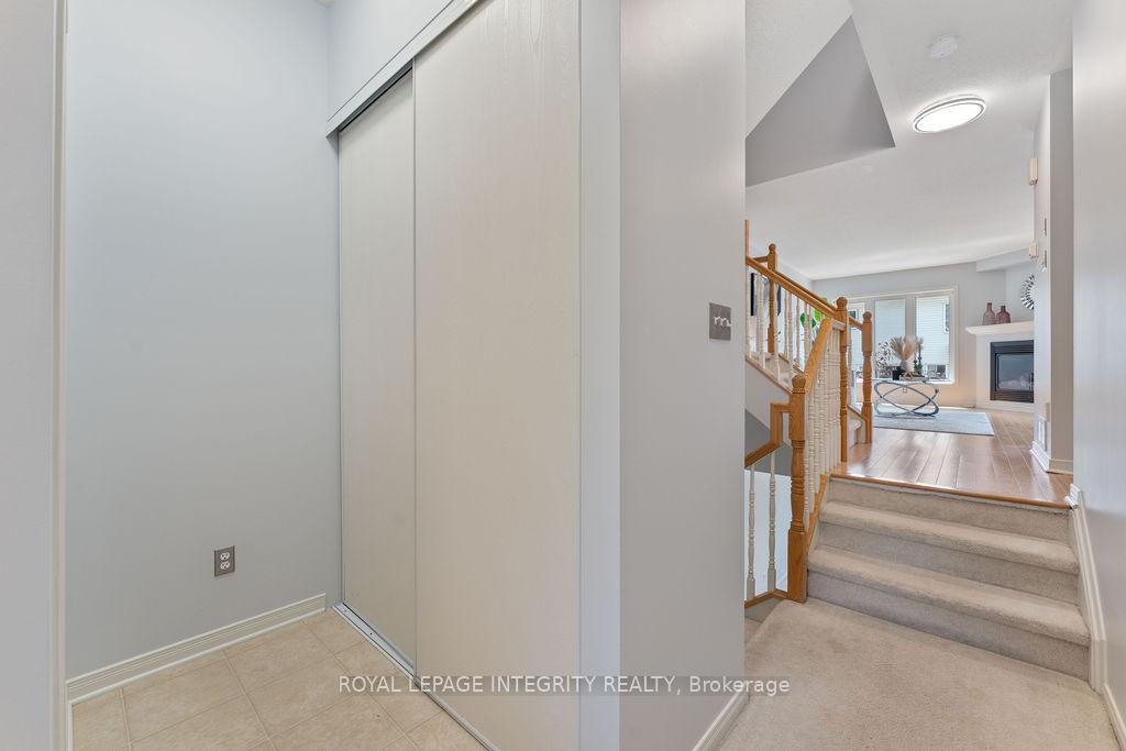 Photo 4 of 164 Sorento Street, Ottawa, Barrhaven - Strandherd — HOMEH