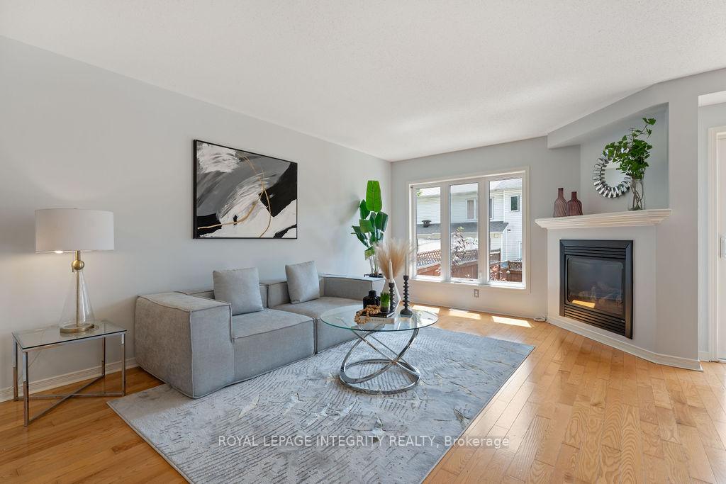 Photo 5 of 164 Sorento Street, Ottawa, Barrhaven - Strandherd — HOMEH