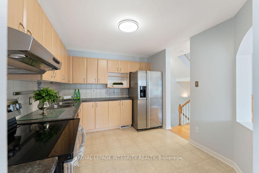 Photo 12 of 164 Sorento Street, Ottawa, Barrhaven - Strandherd — HOMEH