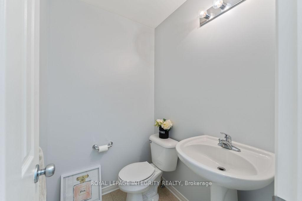 Photo 16 of 164 Sorento Street, Ottawa, Barrhaven - Strandherd — HOMEH