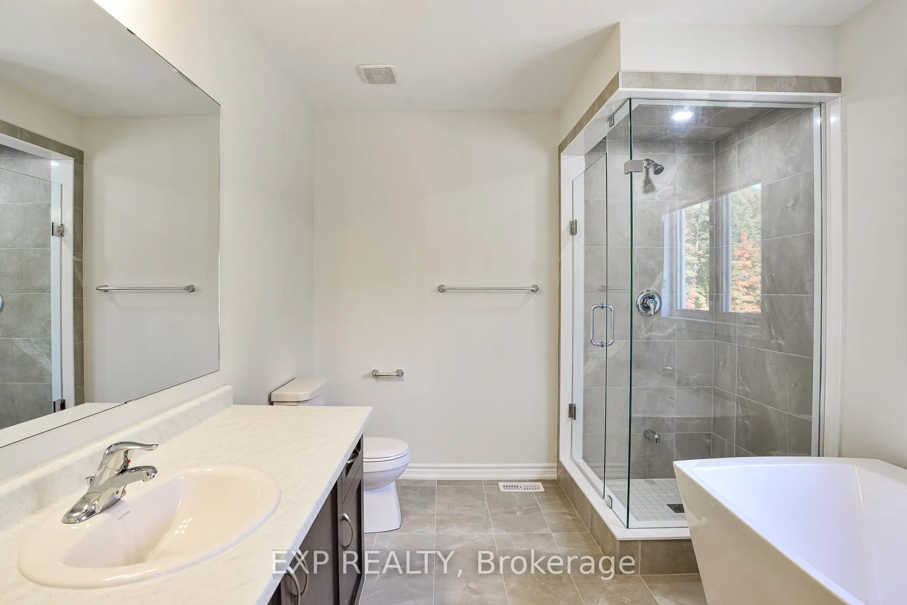 Photo 21 of 185 Beechwood Forest Lane, Gravenhurst, Muskoka (S) — HOMEH