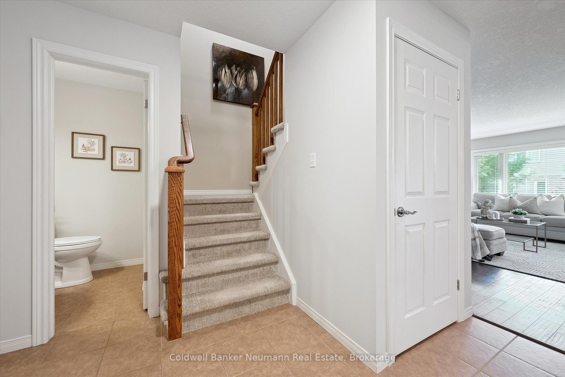 Photo 18 of Unit 5, 255 Summerfield Drive, Guelph, Pineridge/Westminster Woods — HOMEH